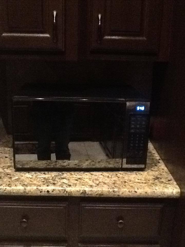 Samsung microwave, click to load a larger version