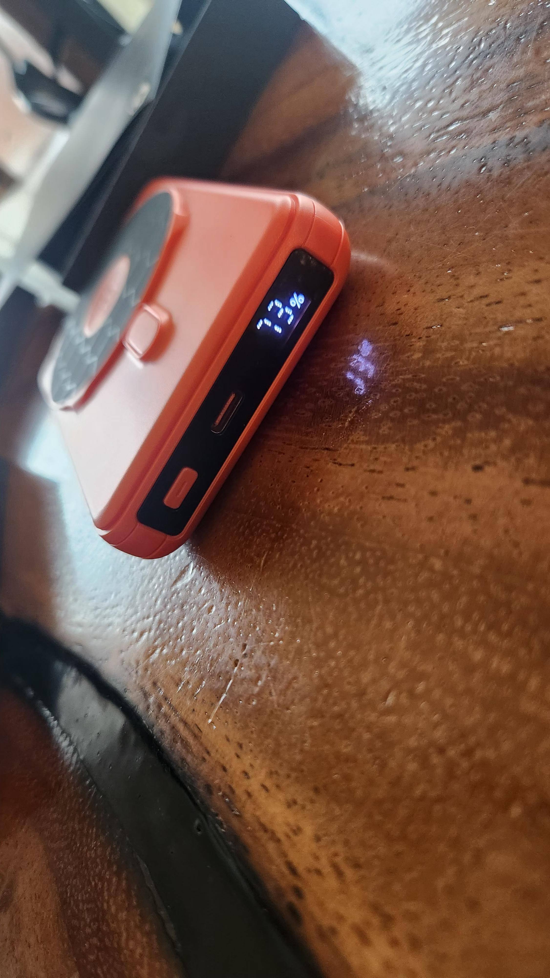 Remaining power percentage and port for longer cable, if needed., click to load a larger version