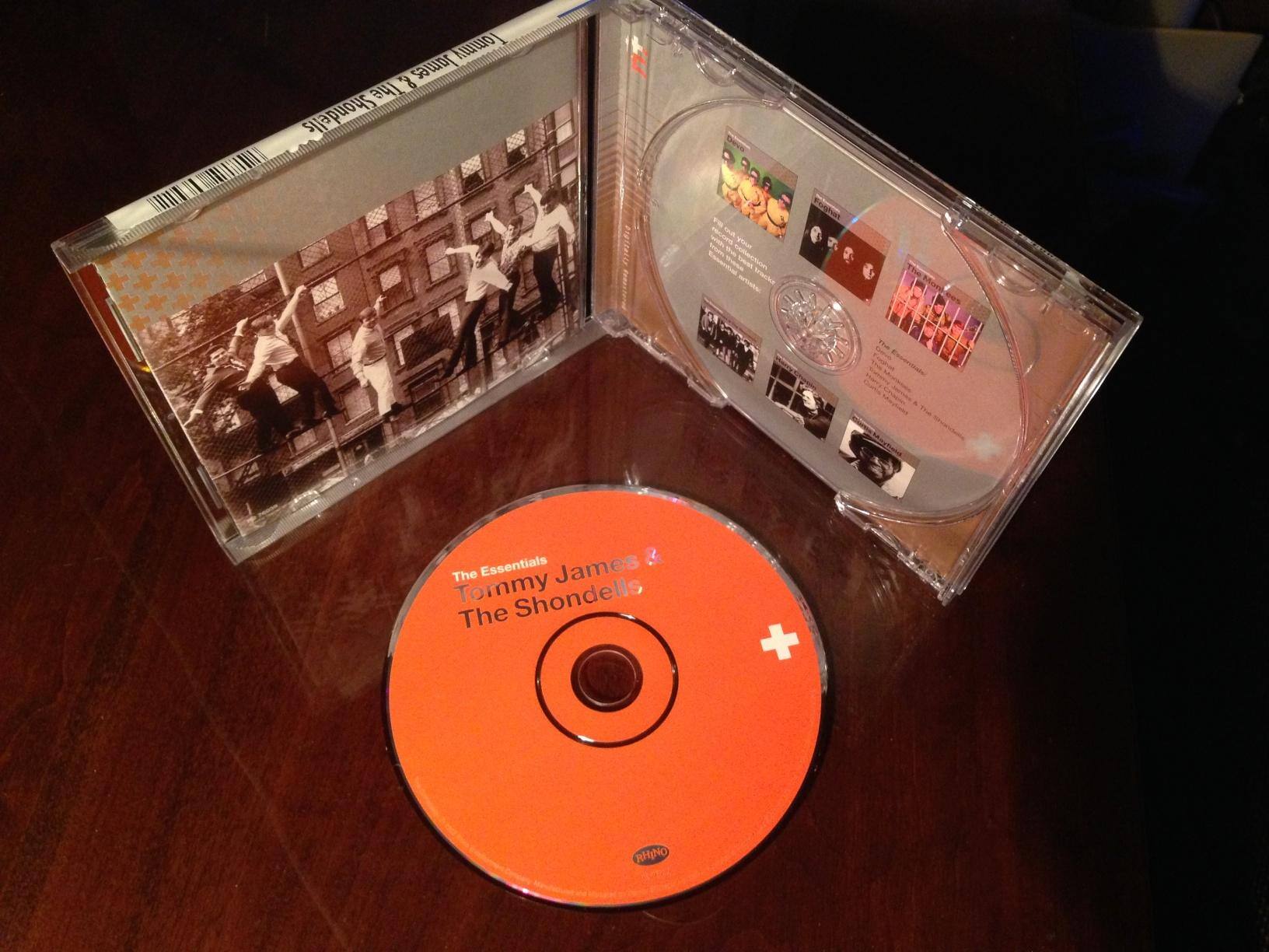 Tommy James & The Shondells-The Essentials, click to load a larger version