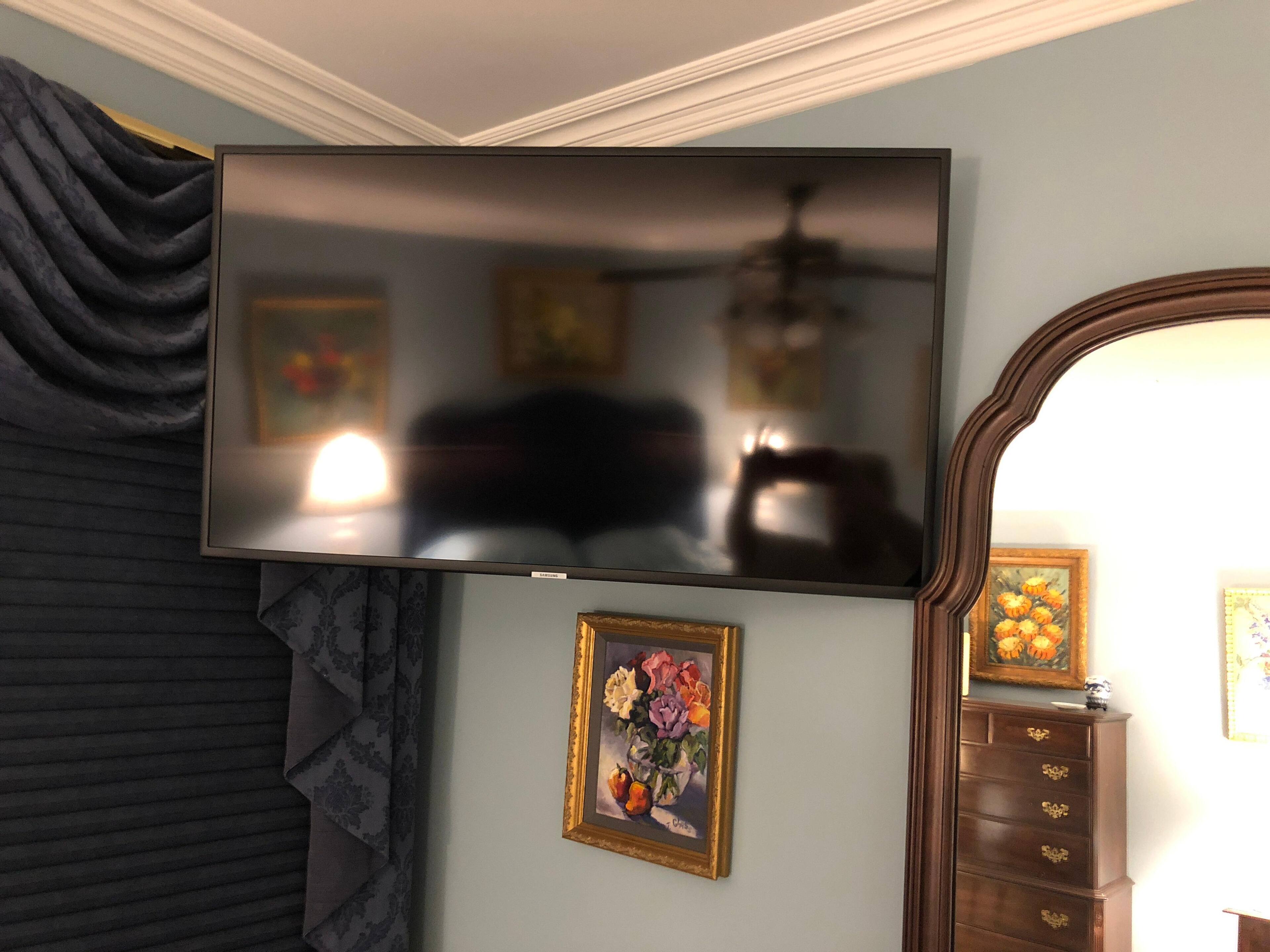 The bracket in action, click to load a larger version