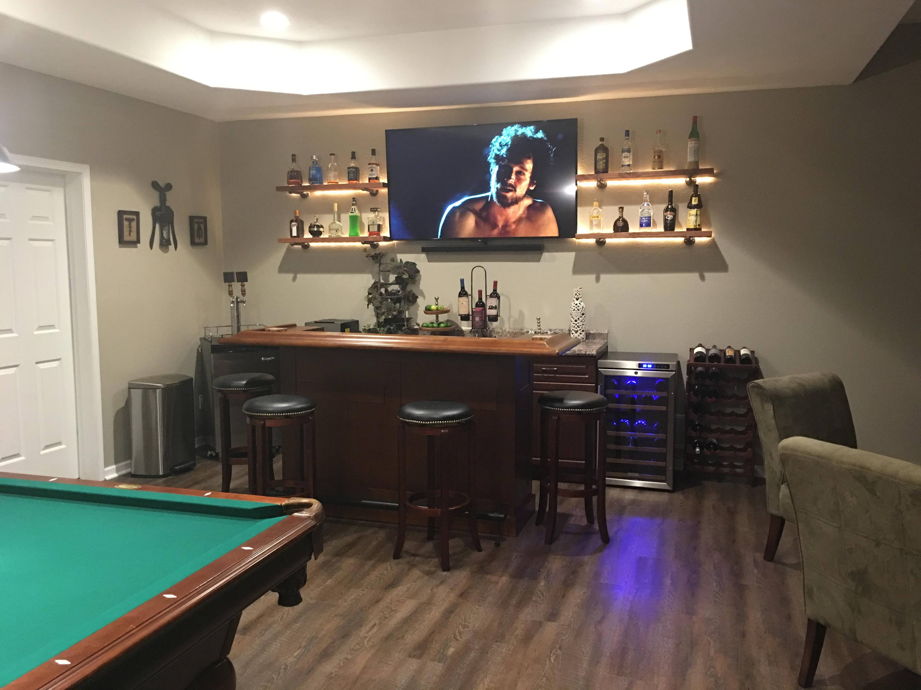 Bar shelf lighting, click to load a larger version