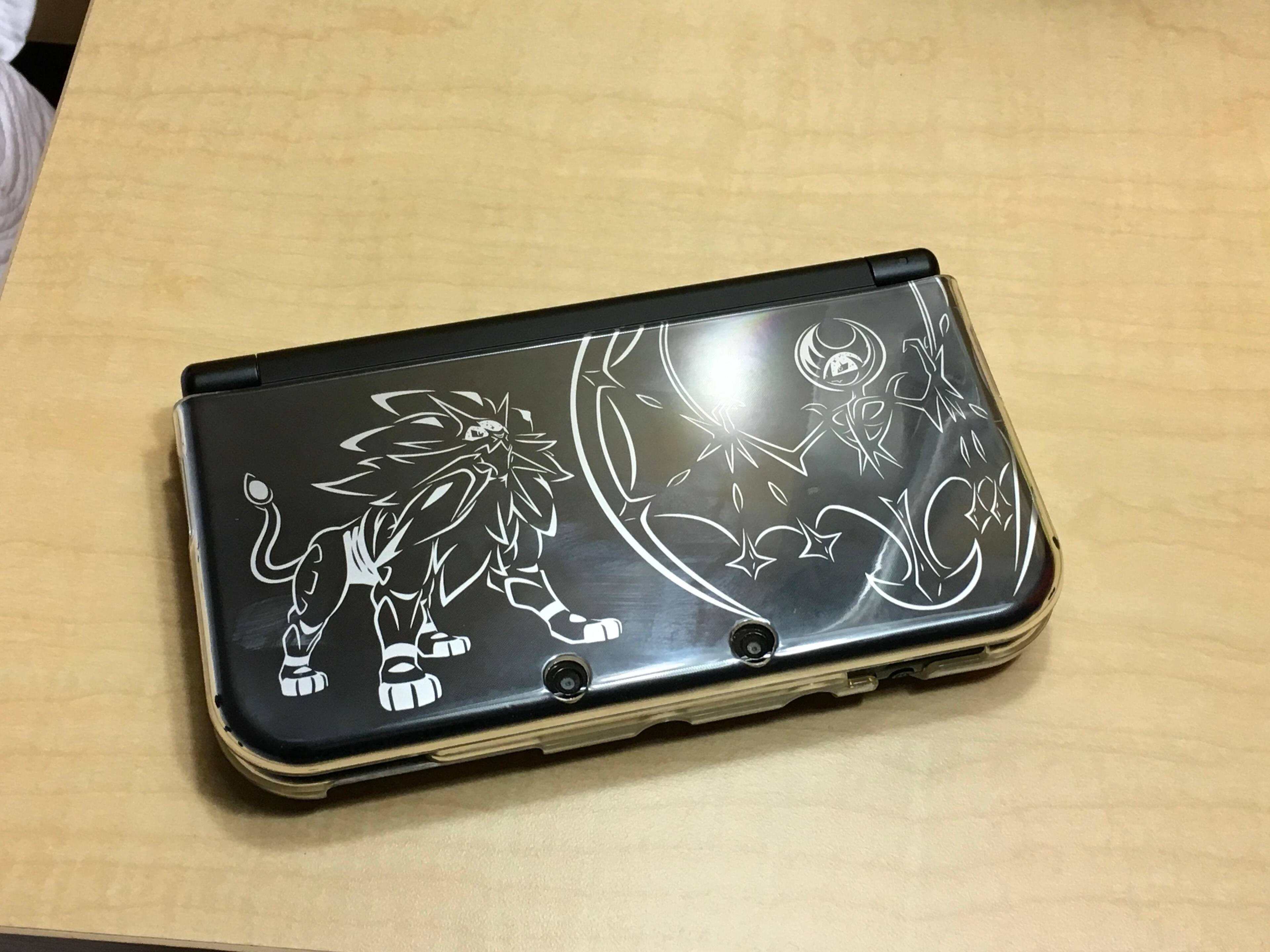 Front of system - notice the top is exposed, click to load a larger version