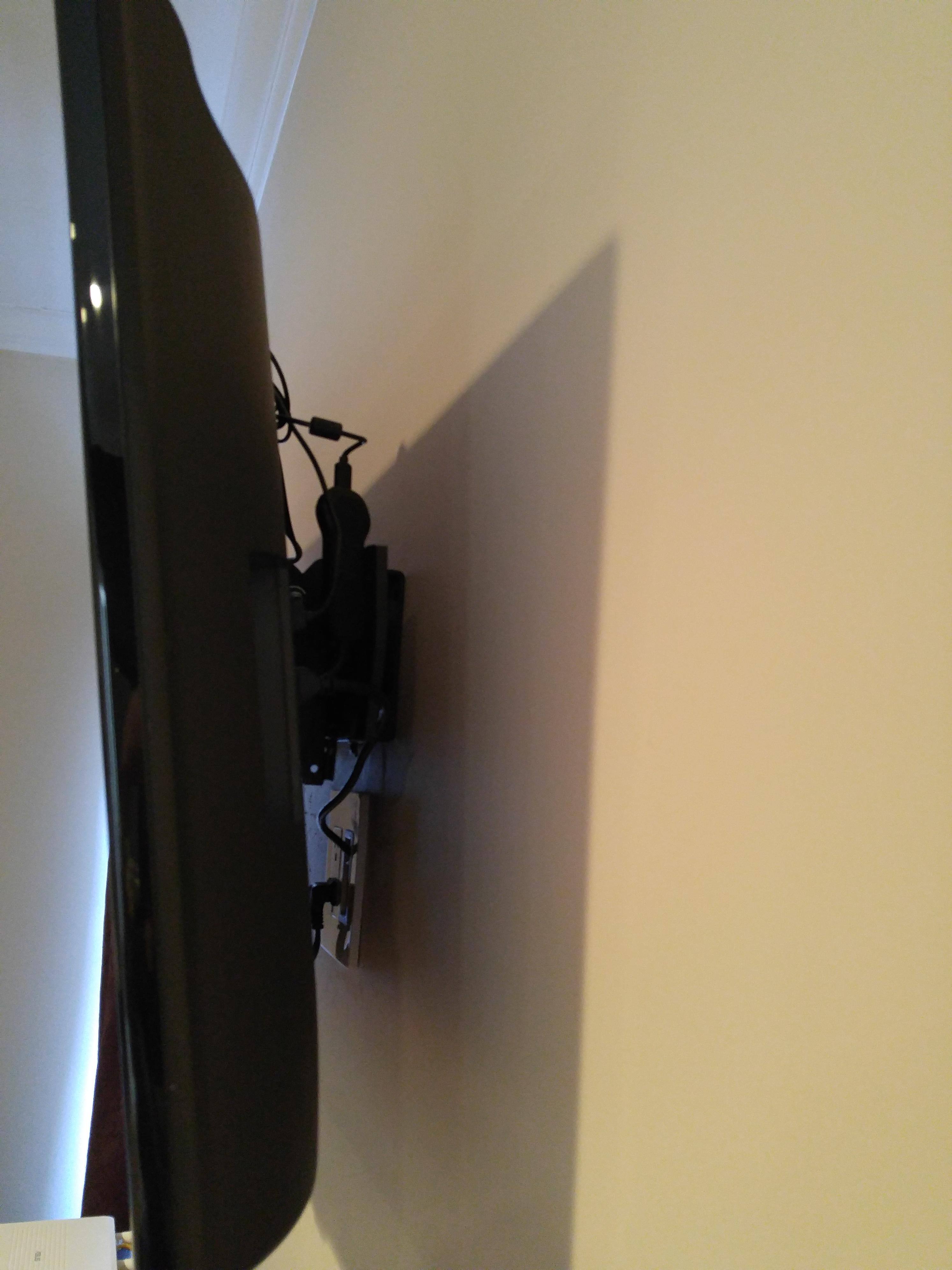 Chromecast plugged into powered usb, click to load a larger version