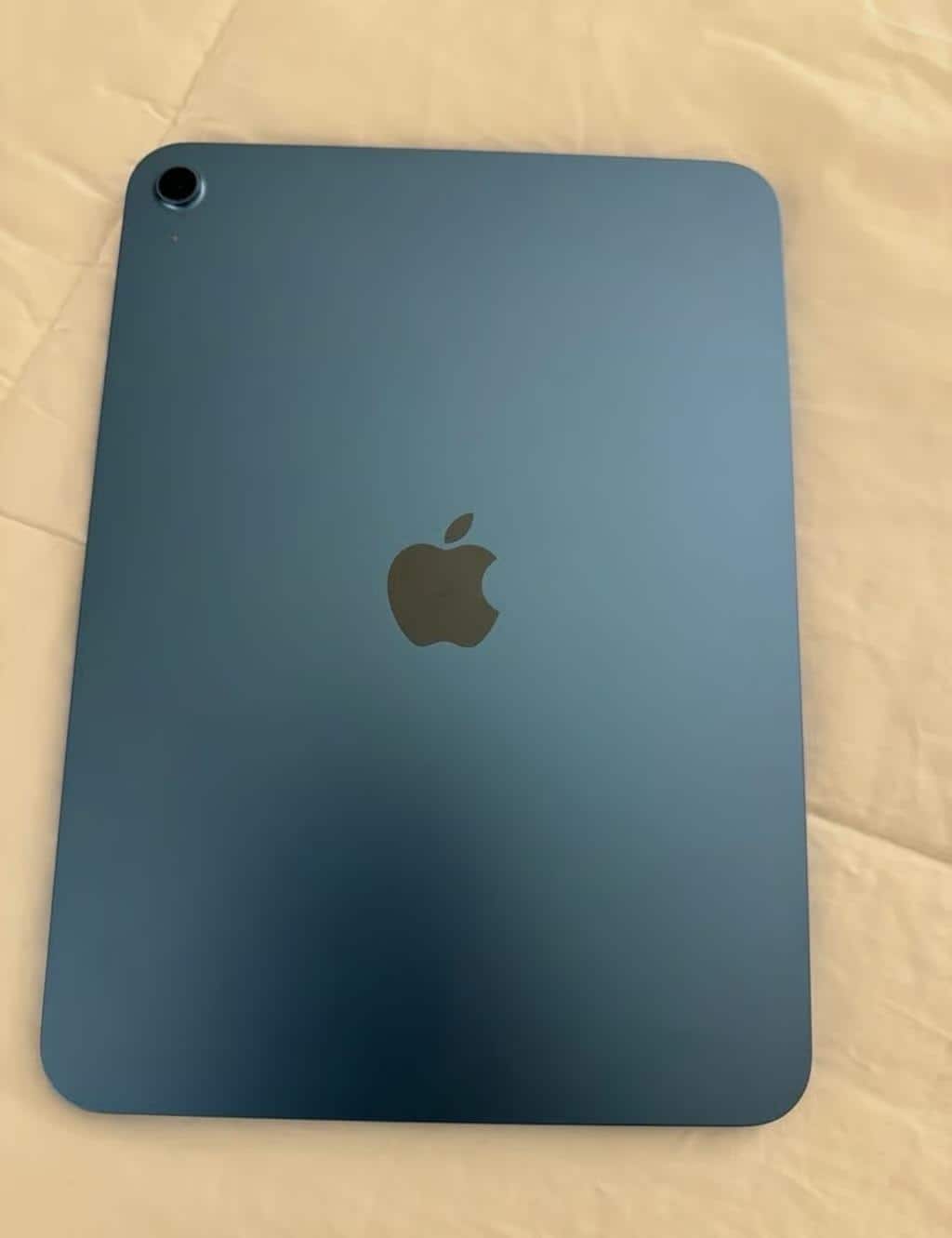 Apple 11 inch iPad A16 chip with Wi Fi + Cellular 256GB Blue