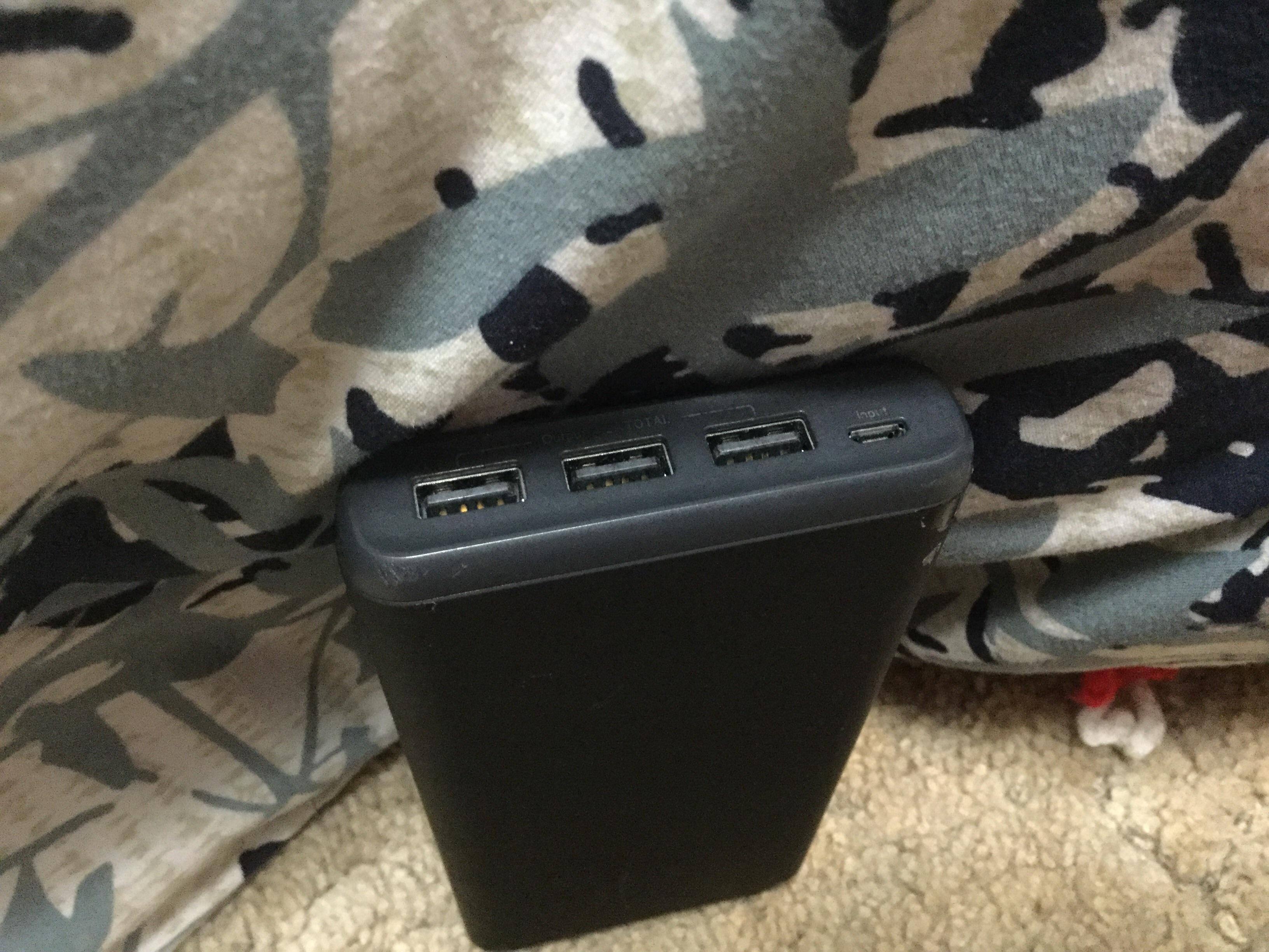 Ports to charge devices and to charge itself, click to load a larger version