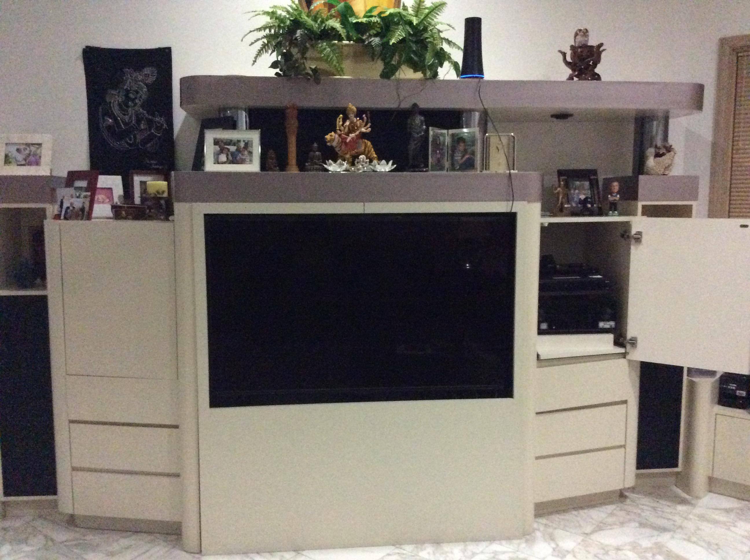 Mounted 8 feet high, click to load a larger version