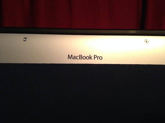 rMBP fits perfectly, click to load a larger version