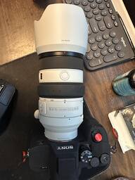 Sony SEL70200G2 FE 70 200mm F4 Macro G OSS II Lens Grey Sony SEL70200G2 FE 70 200mm F4 Macro G OSS II Lens Grey
