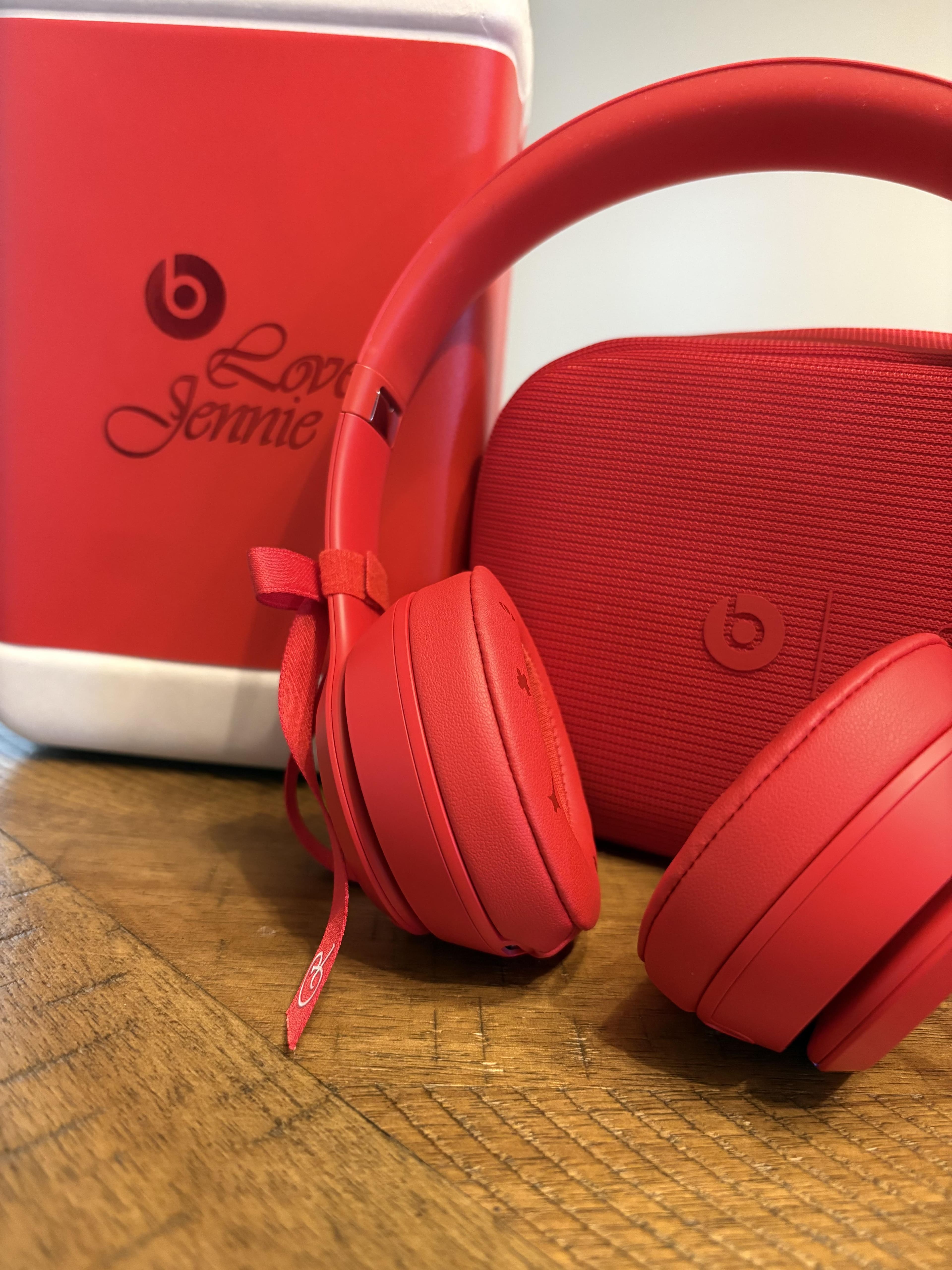 Beats Solo 4 JENNIE Special Edition Wireless On Ear Headphones
