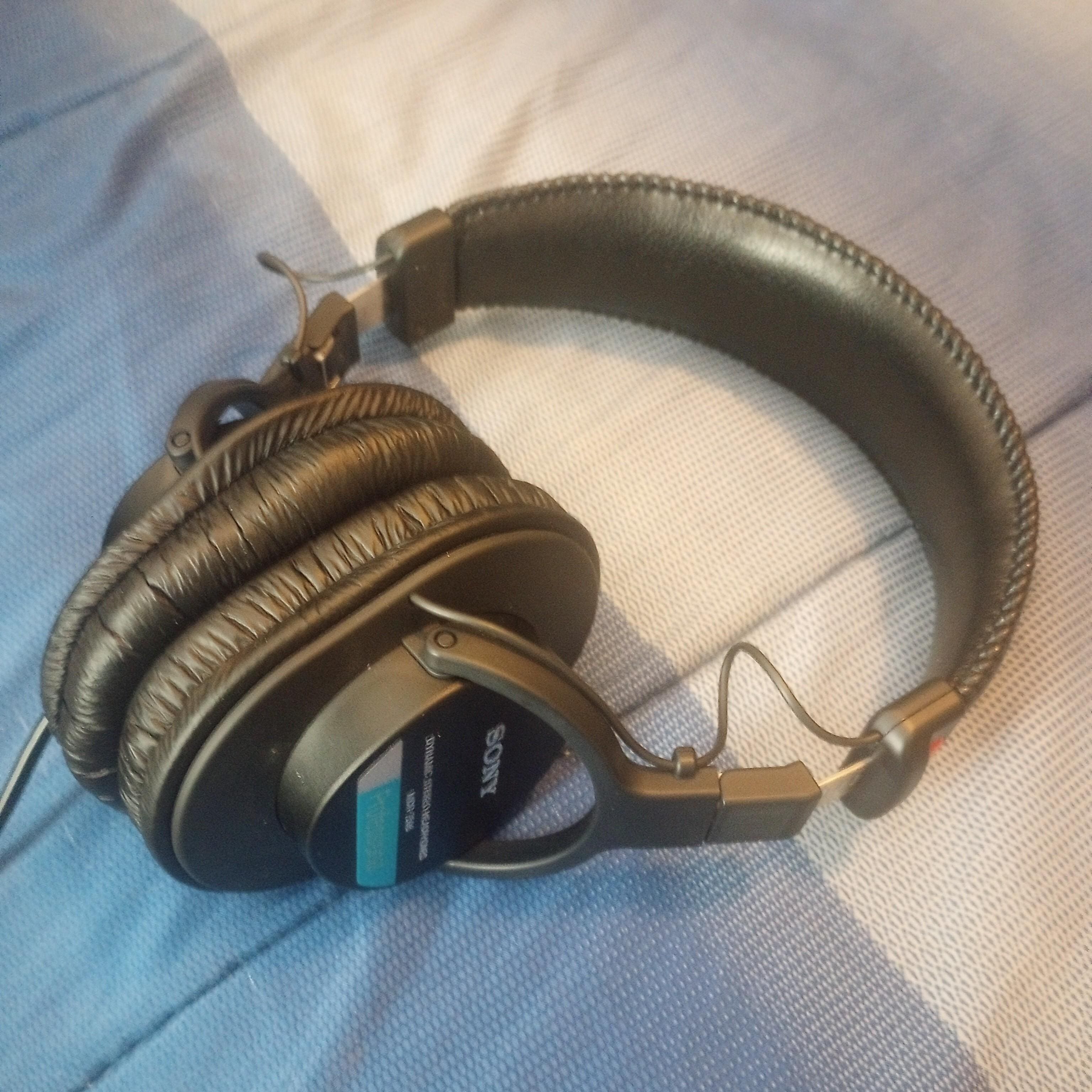 Sony Professional Studio Headphones Black MDR7506 - Best Buy