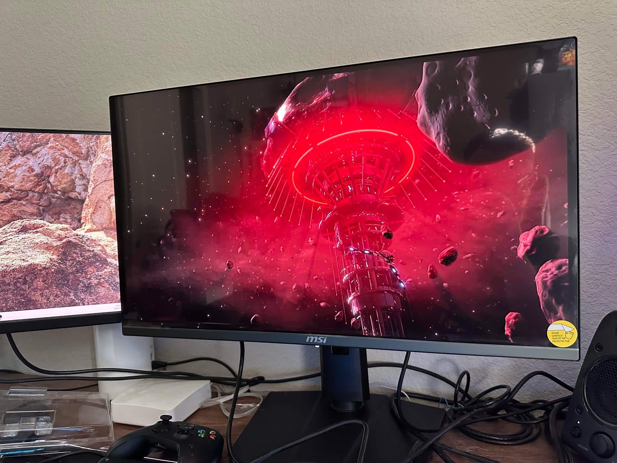 MSI MPG 272URX QD OLED 27