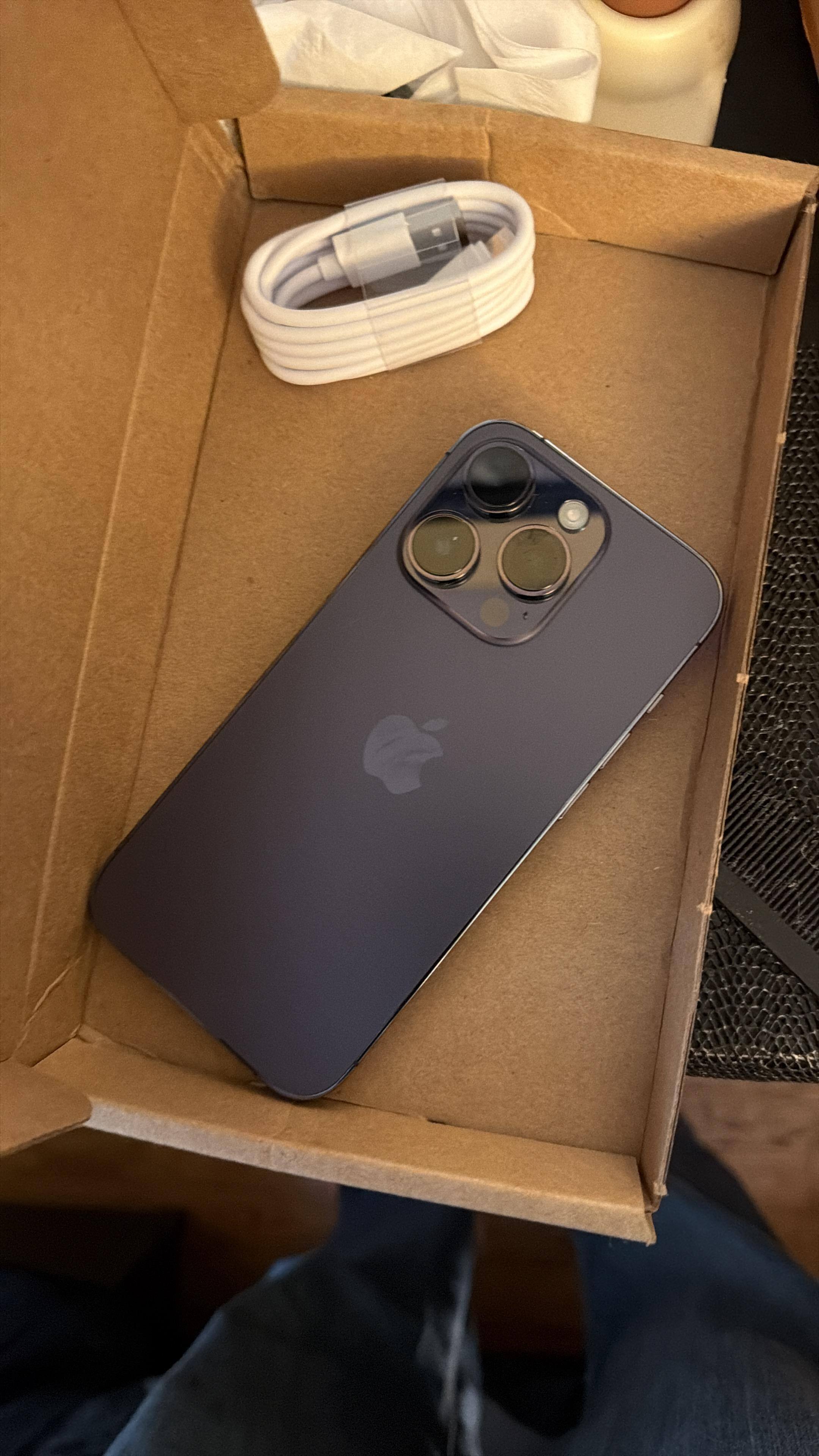 Apple Refurbished Excellent iPhone 14 Pro A2650 (Fully Unlocked