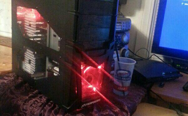 PC Selfie M9, click to load a larger version