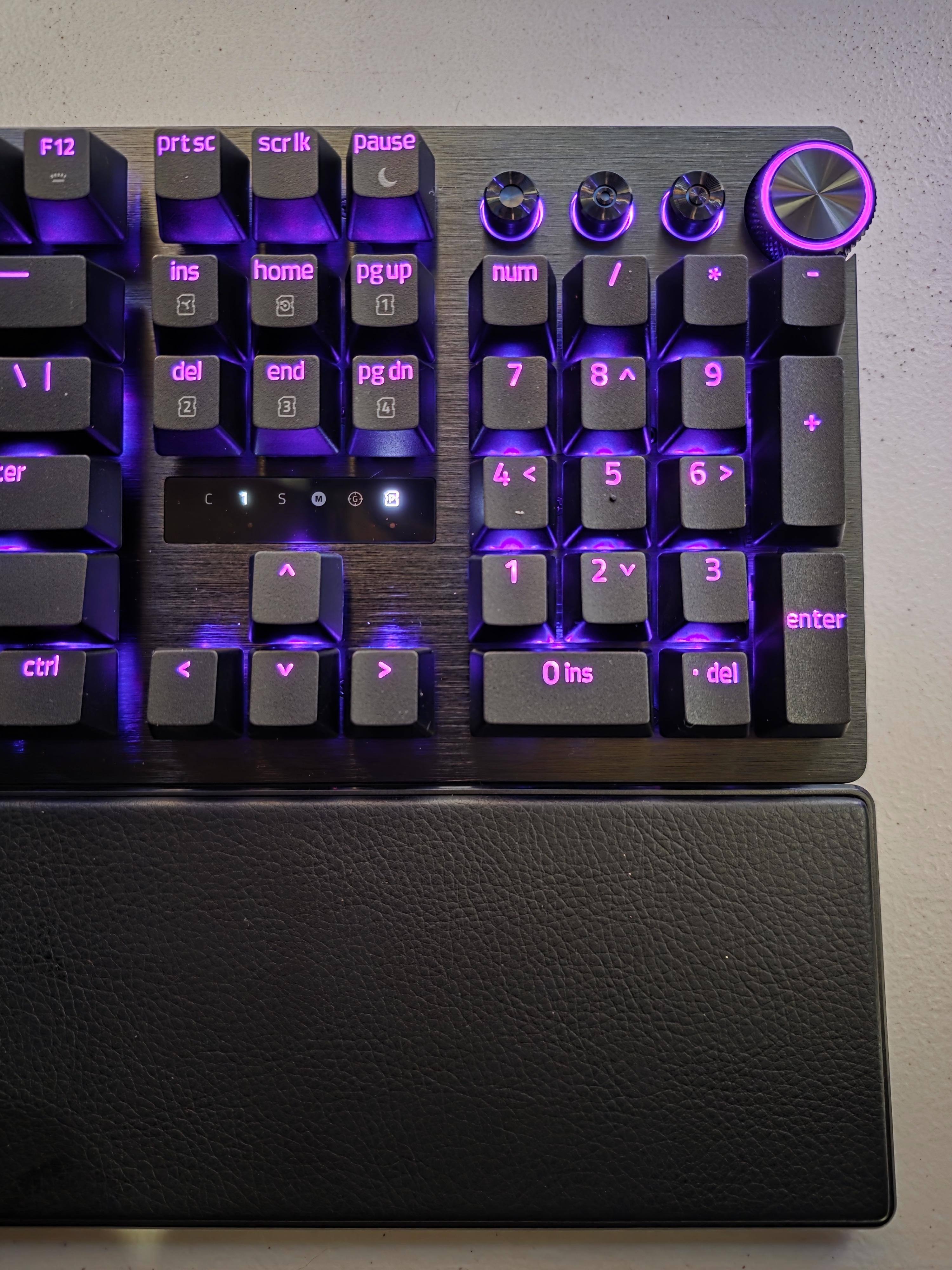 Fresh keycaps, click to load a larger version