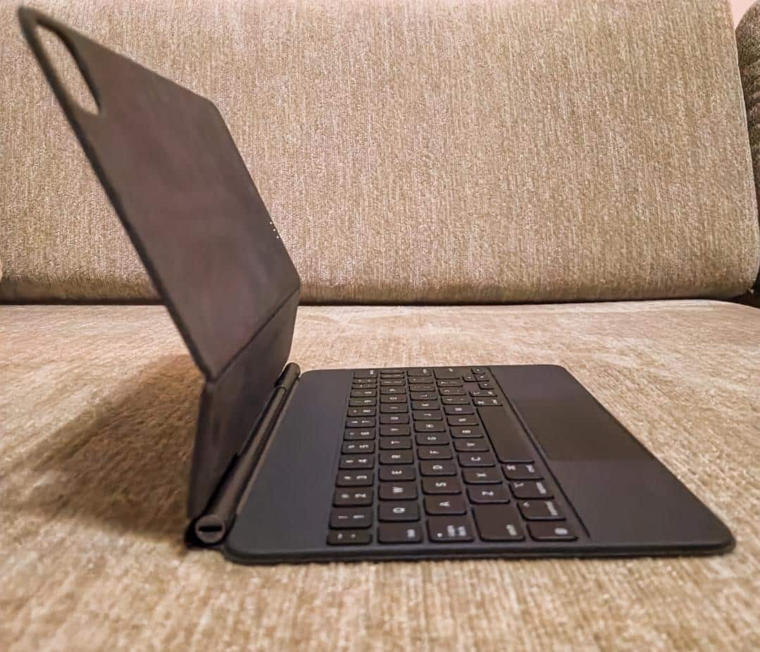 Apple Magic Keyboard for iPad Air 11