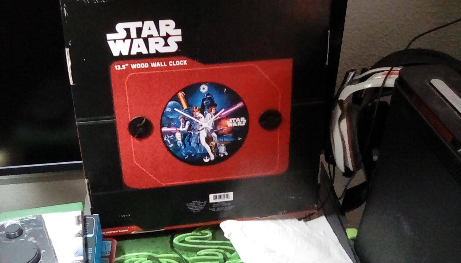 Back of box, click to load a larger version