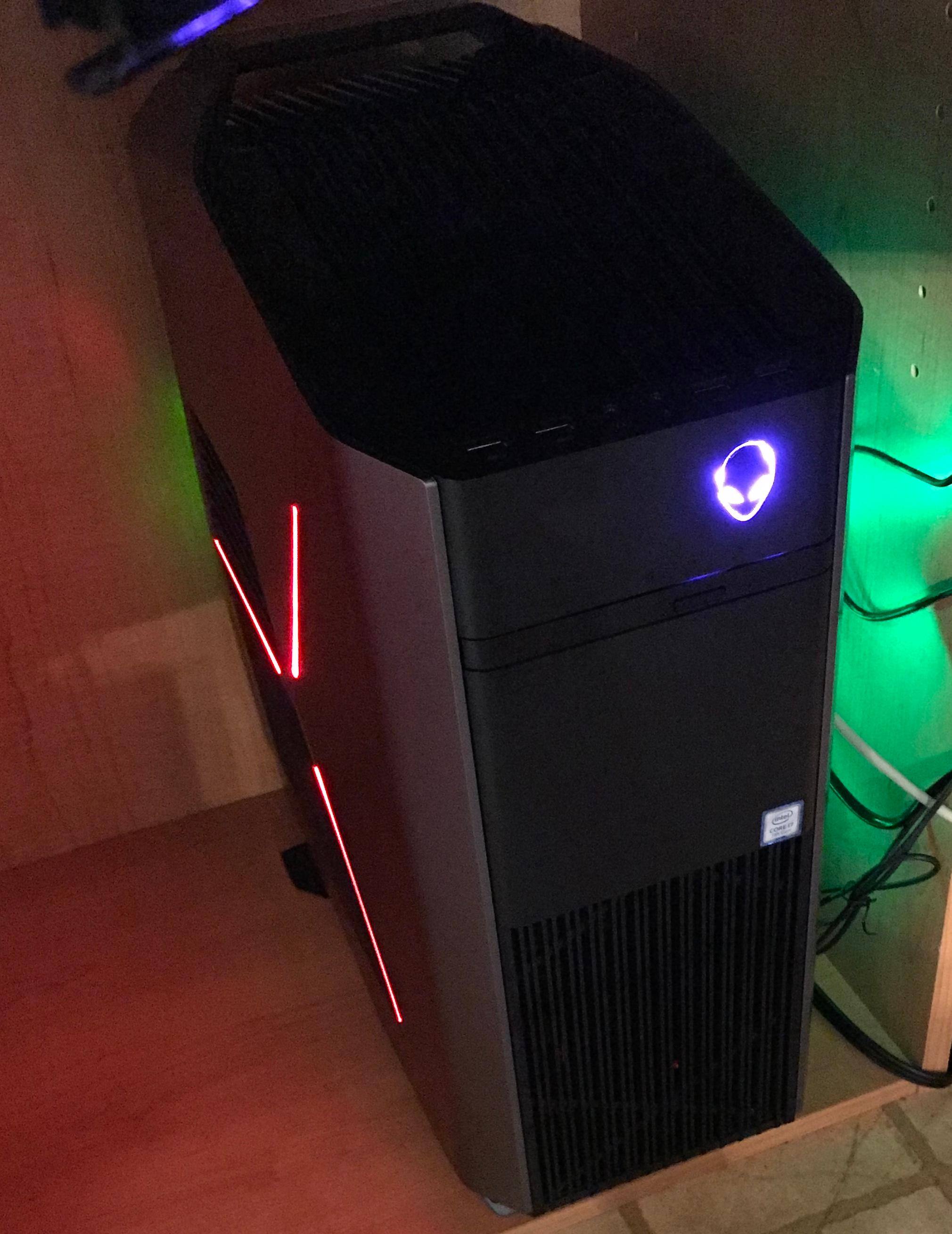 Alienware Aurora R6 Desktop Intel Core i7 16GB Memory NVIDIA