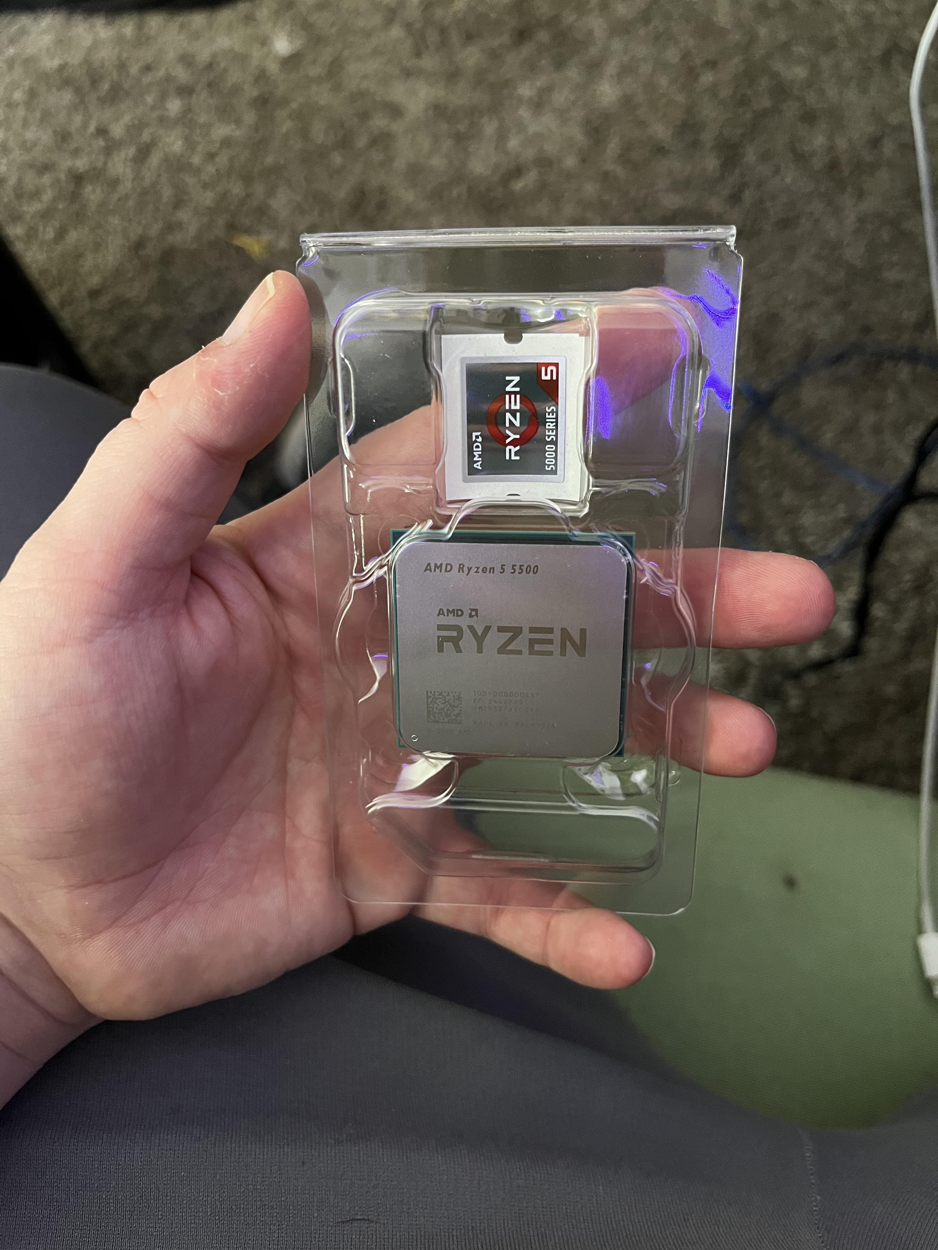 AMD Ryzen 5 5500 6 Core 12 Thread 3.6 GHz (4.2 GHz Max Boost
