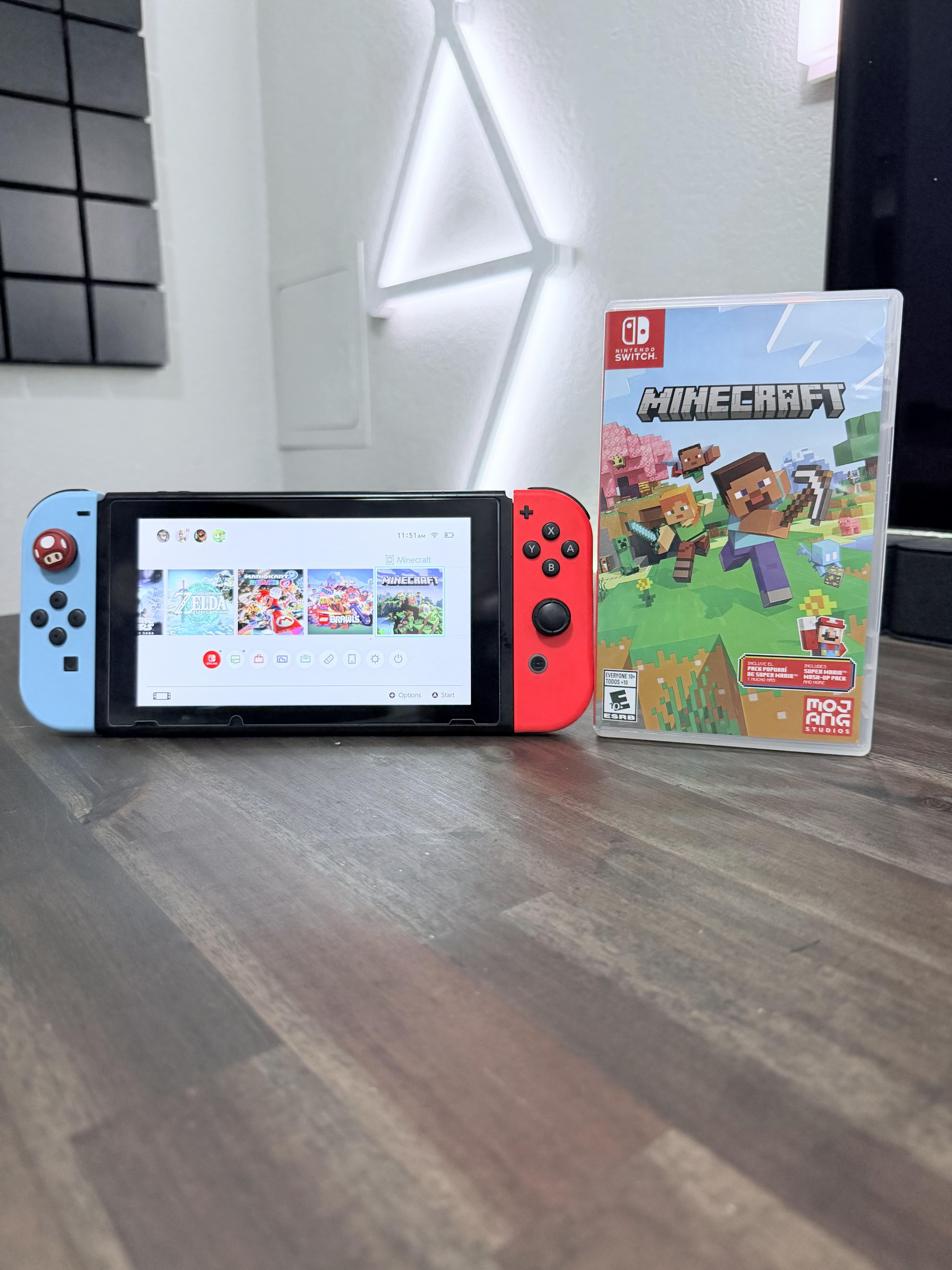 Minecraft Standard Edition Nintendo Switch – OLED Model, Nintendo