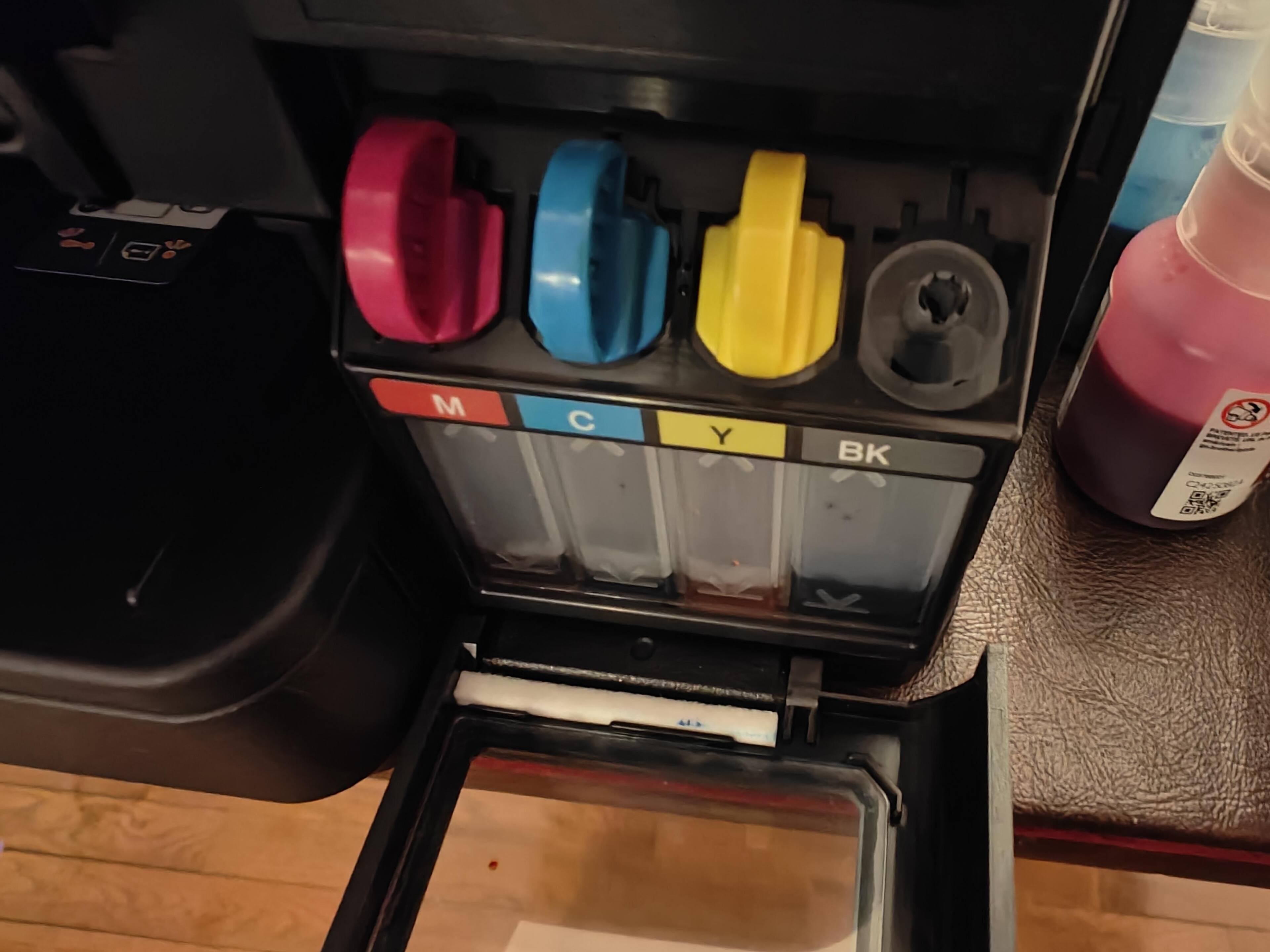 Easy to refill color ink tanks, click to load a larger version