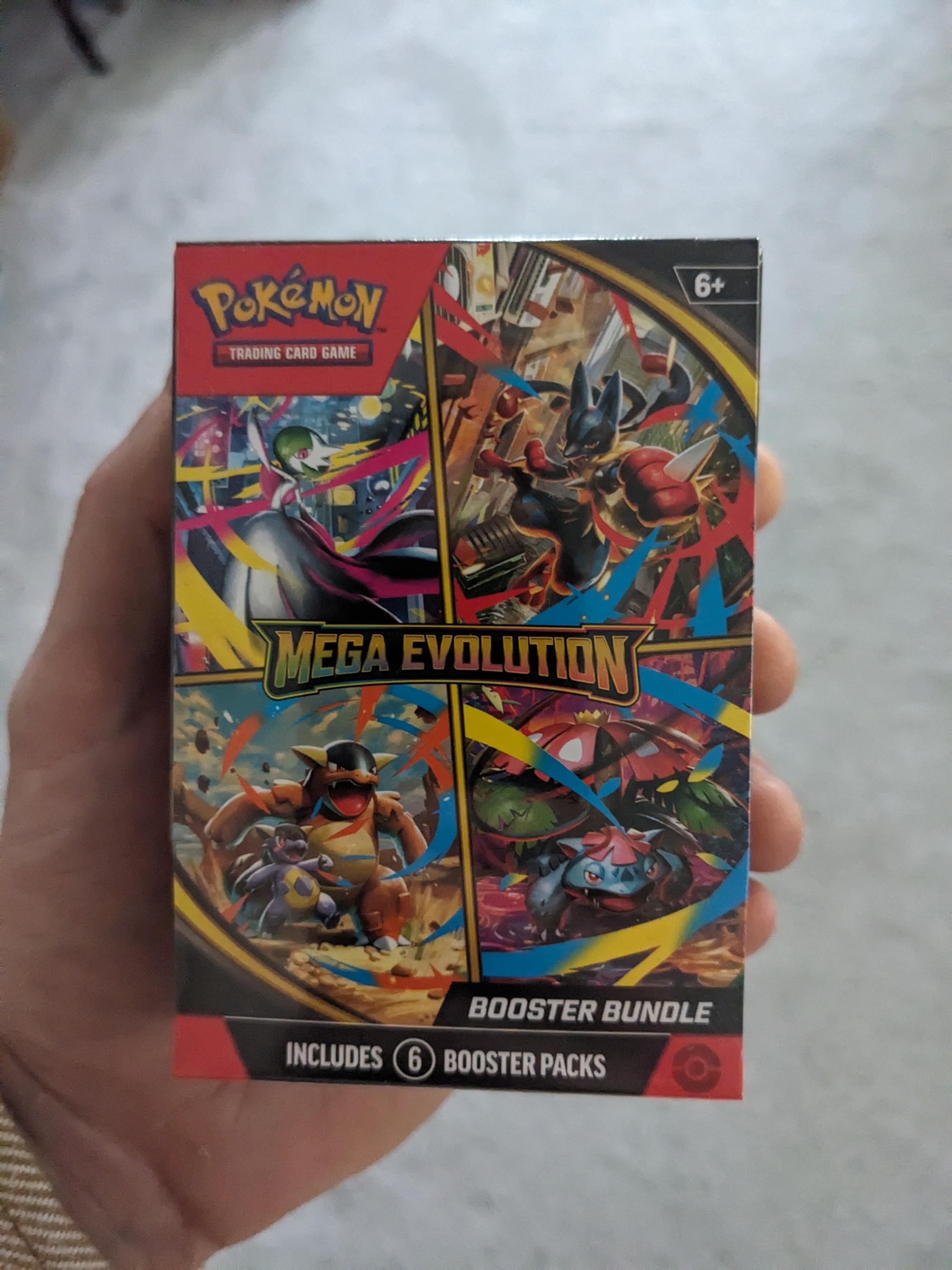 Pokmon Trading Card Game: Mega Evolution Booster Bundle 10-10054-108 - Best  Buy