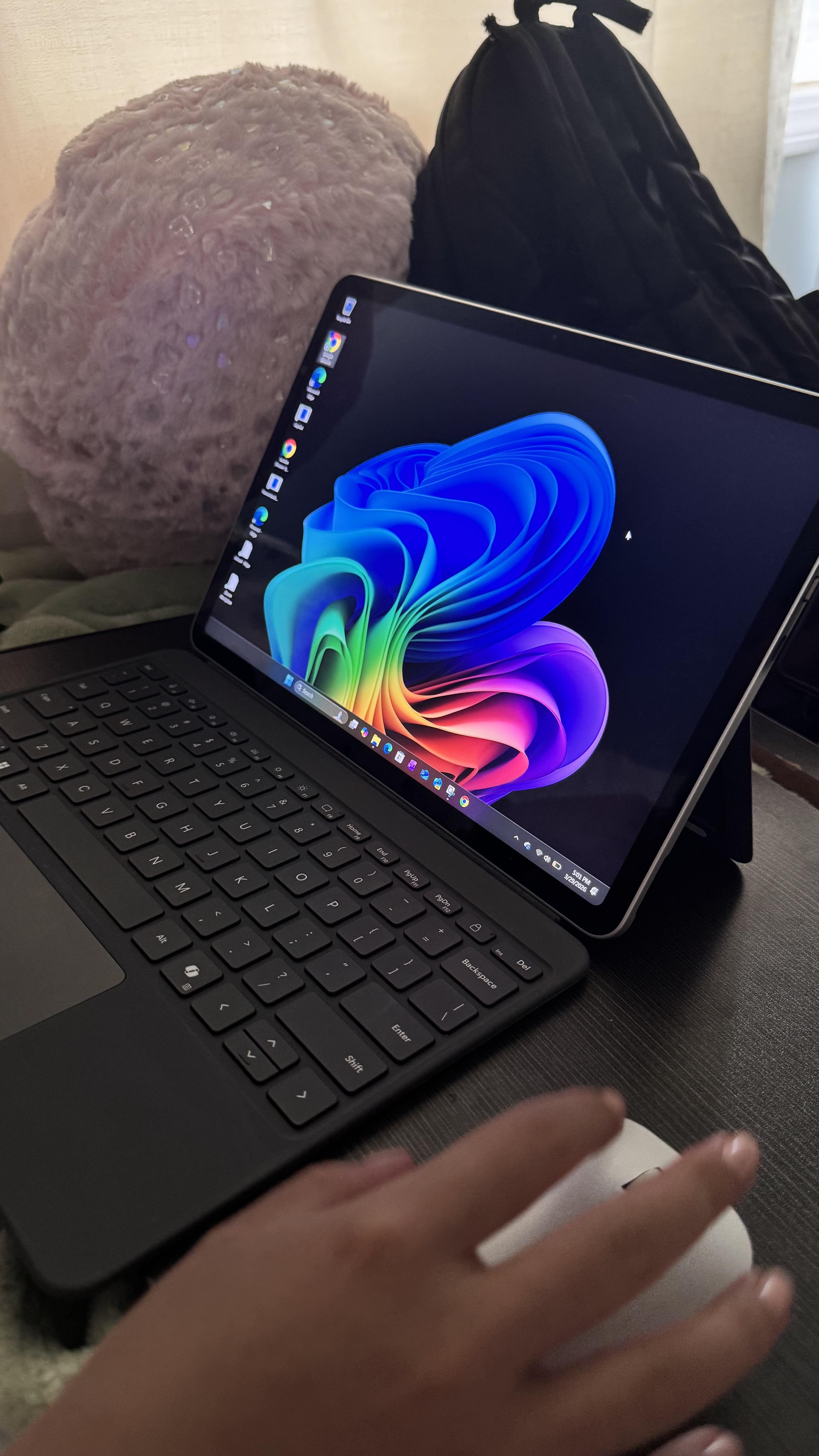 Microsoft Surface Pro Copilot+ PC 12