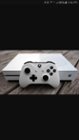 Microsoft Xbox One S 500GB Minecraft Favorites Console Bundle with 4K Ultra  HD Blu-ray White ZQ9-00043 - Best Buy