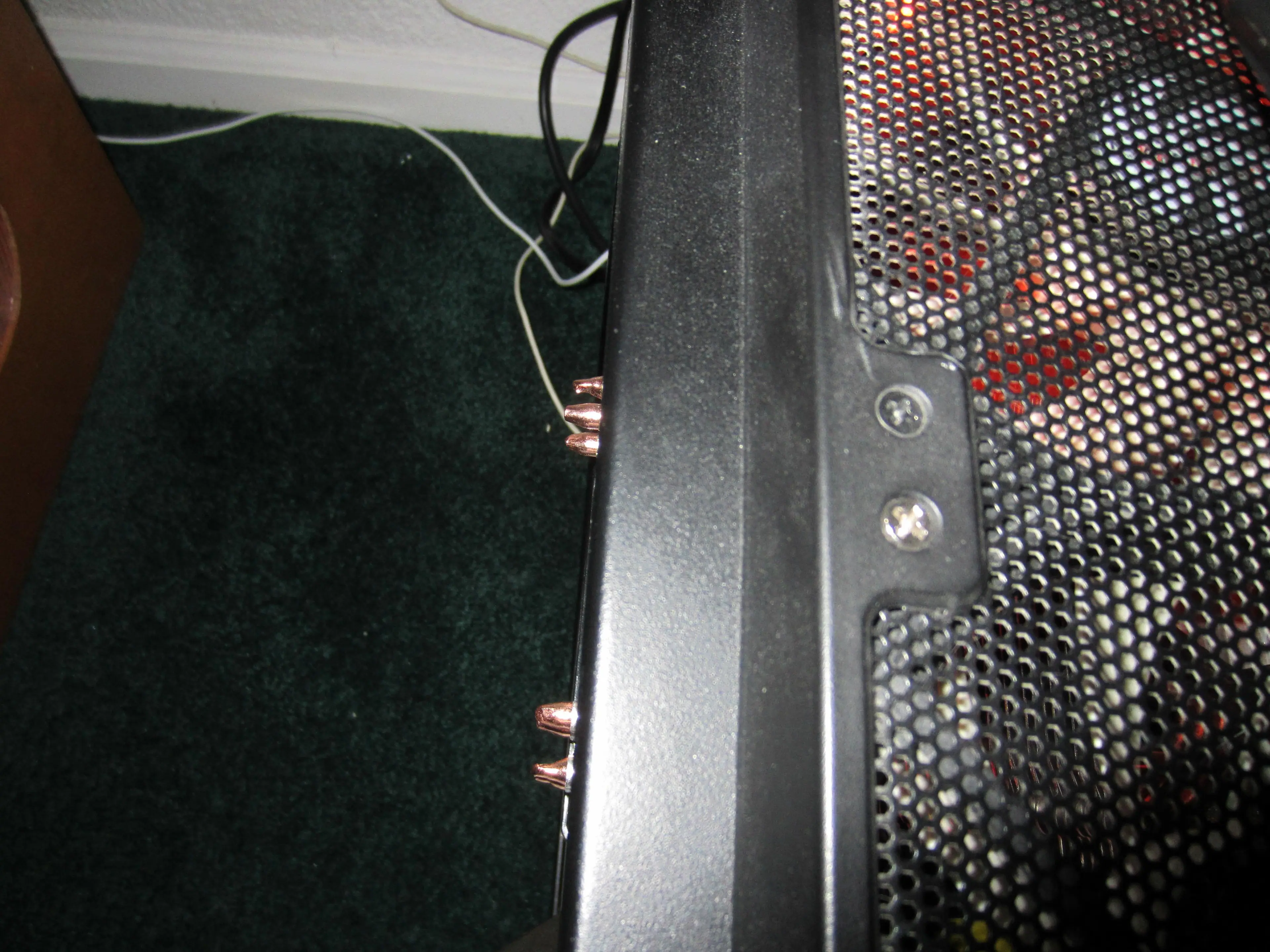 Heat pipes may just stick out., click to load a larger version