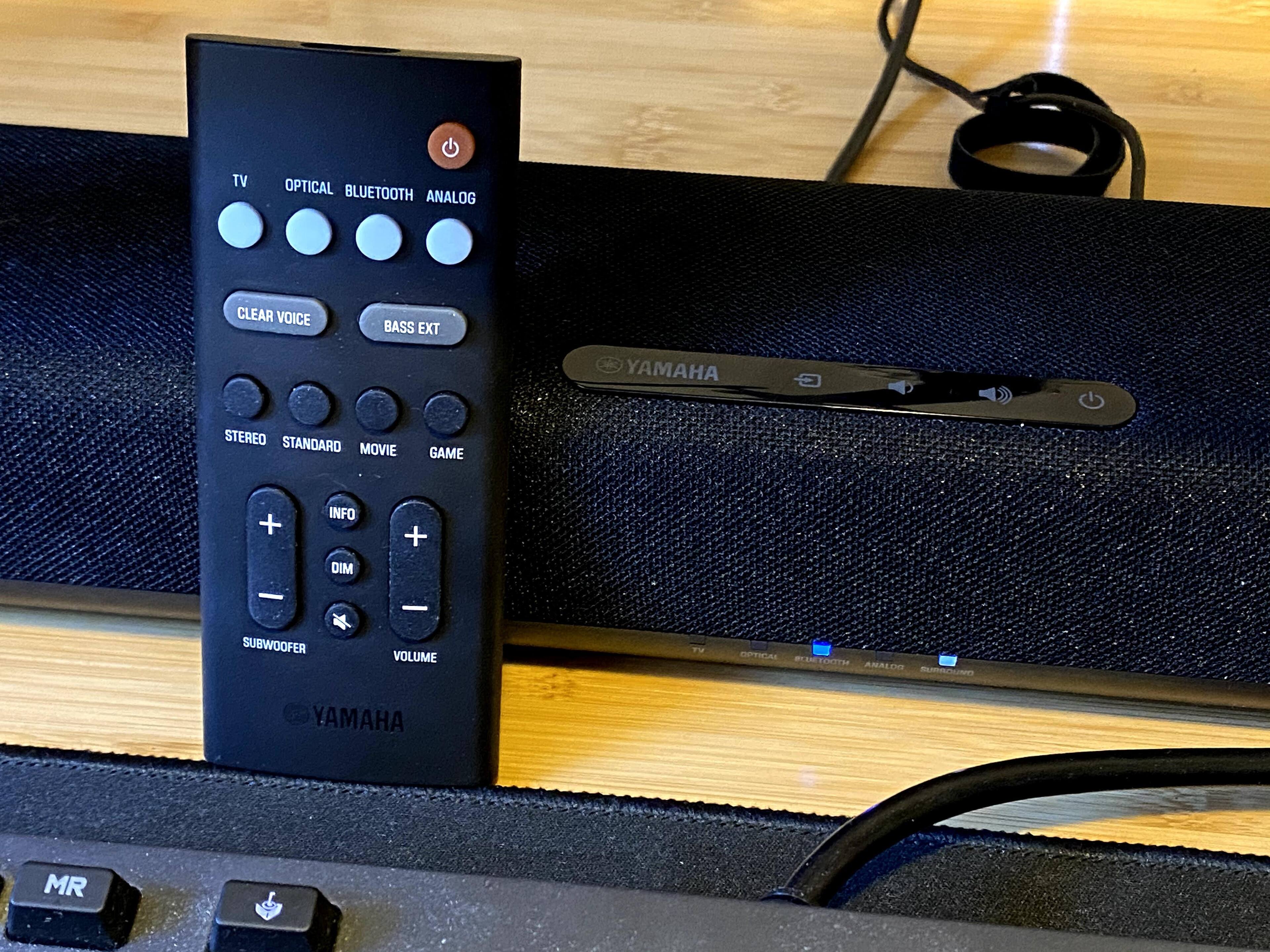 Yamaha SR C20ABL 2.1 Channel Soundbar with Built in