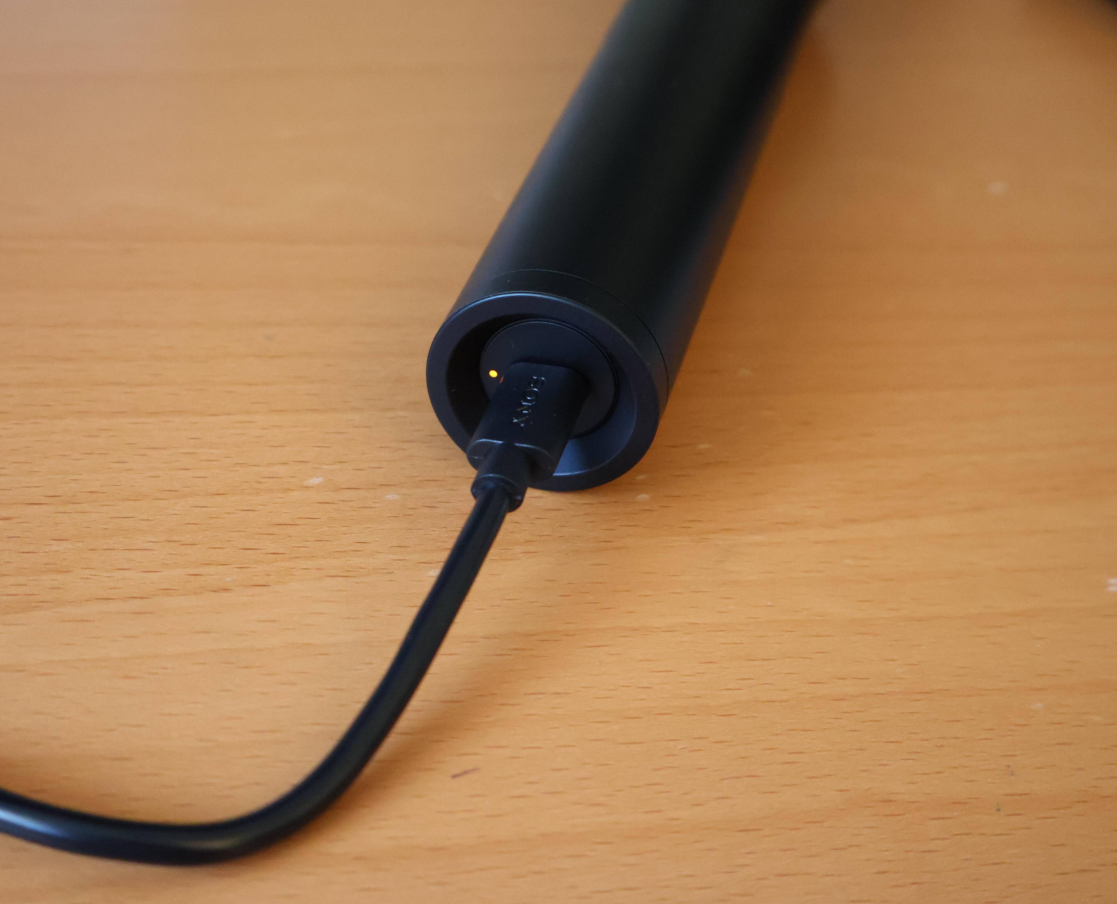 Charging (amber light), click to load a larger version