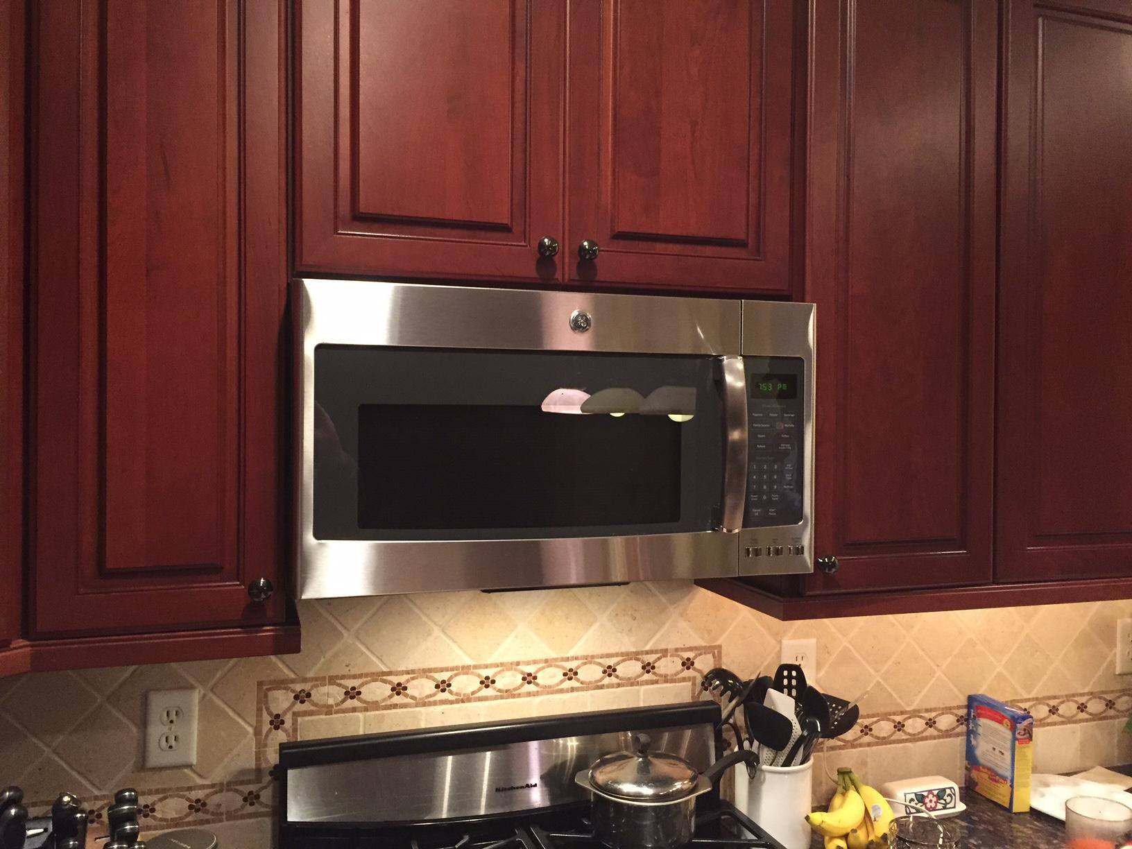 PVM9195SFSS installed by me, click to load a larger version