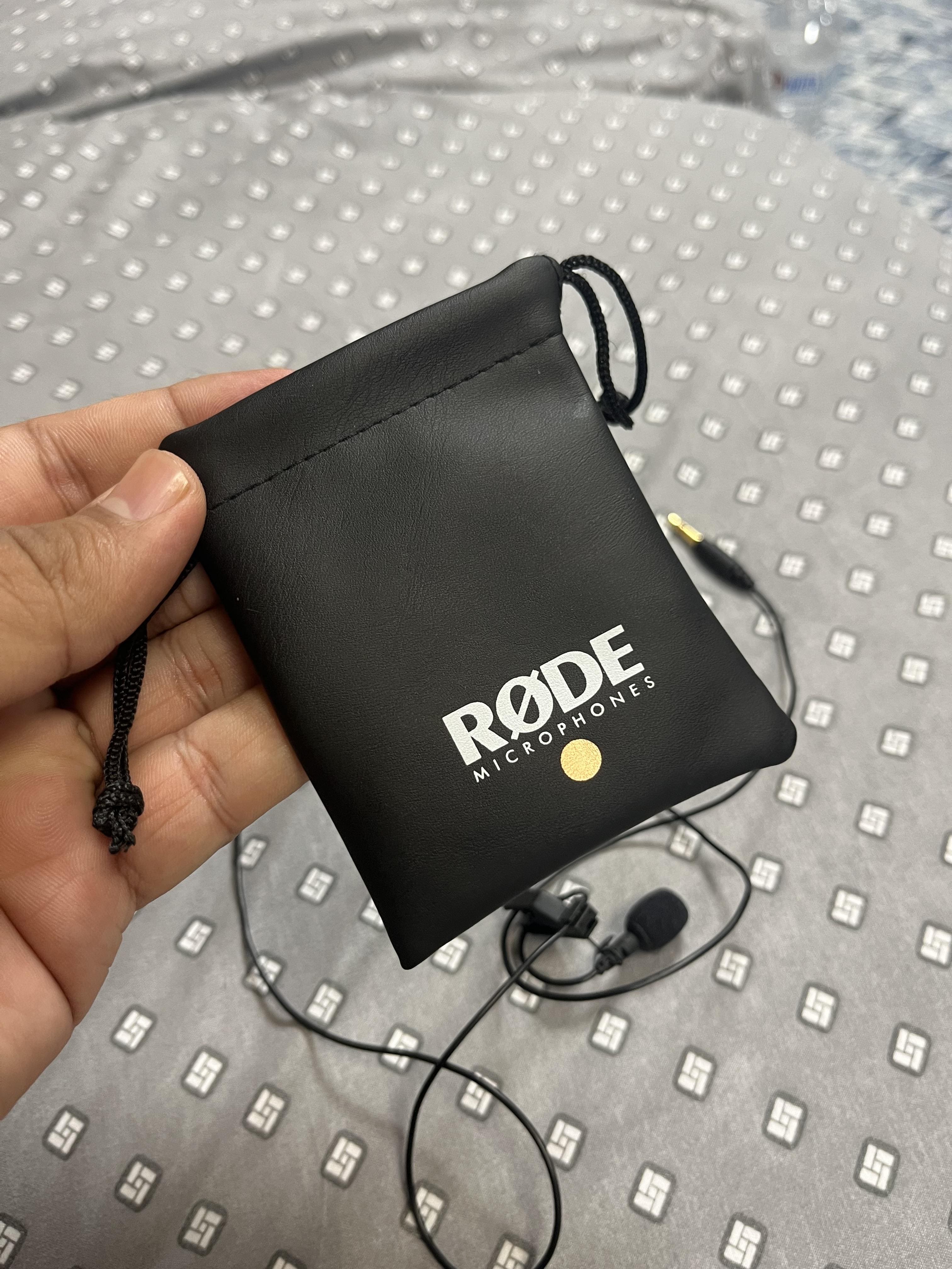 RØDE LAVALIER GO Professional Wearable Microphone Black LAVGO