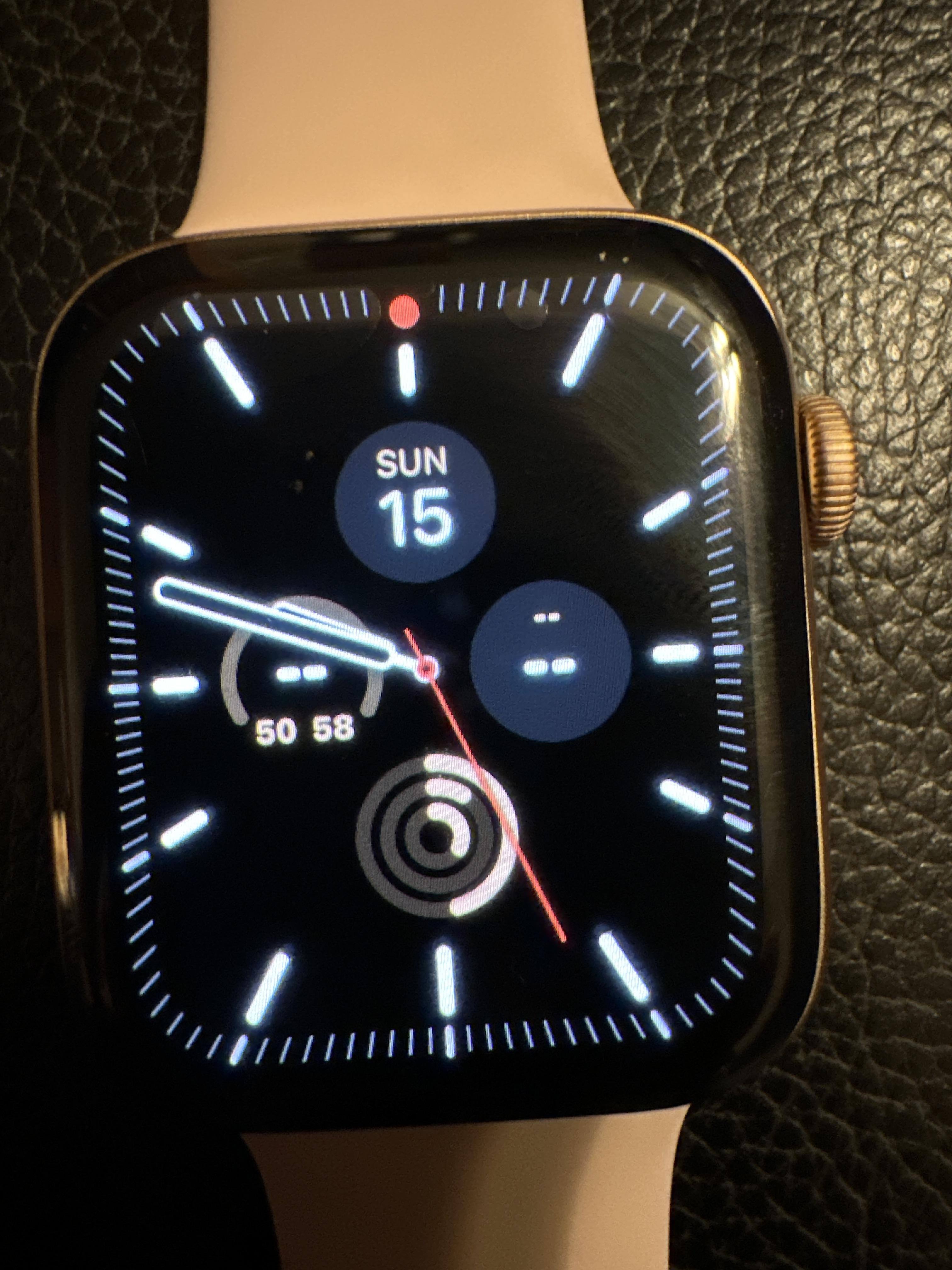 Apple Watch SE (1st Generation GPS + Cellular) 44mm Space