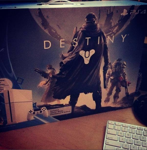 Play Station Destiny Bundle, click to load a larger version