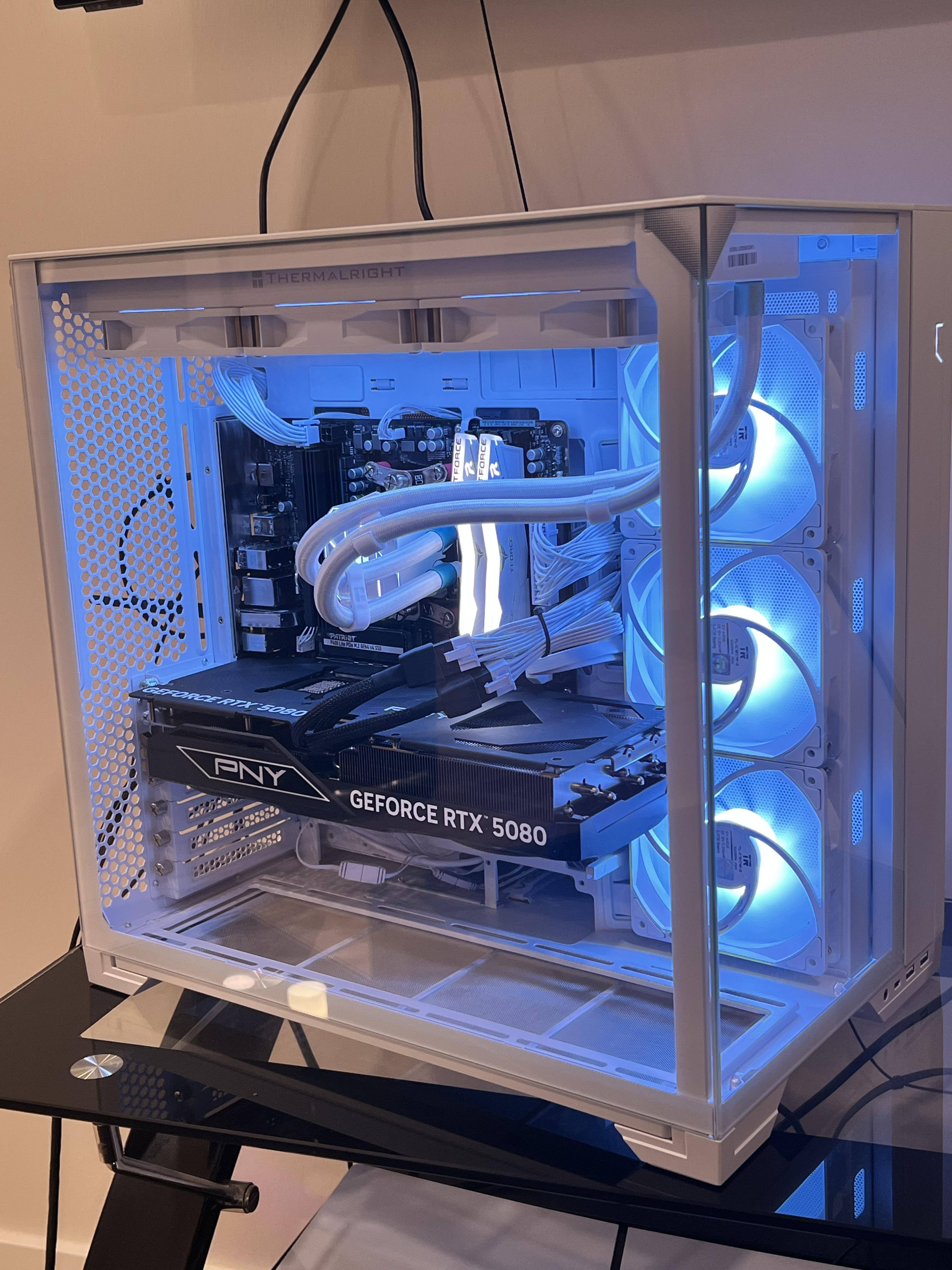 Cobratype Venom Gaming Desktop AMD Ryzen 9 9900X 32GB DDR5 Memory