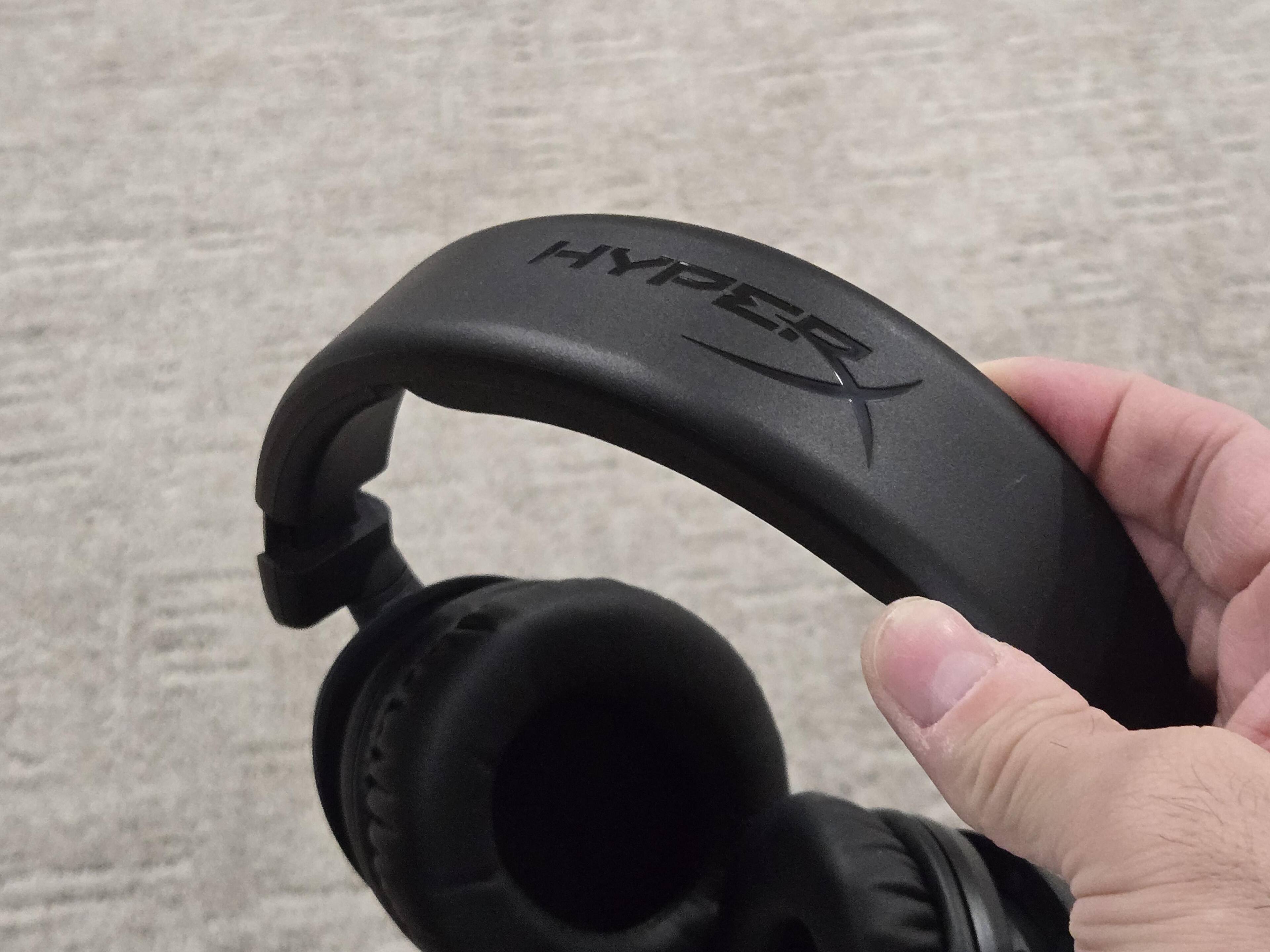 Nice headband with cushion, click to load a larger version