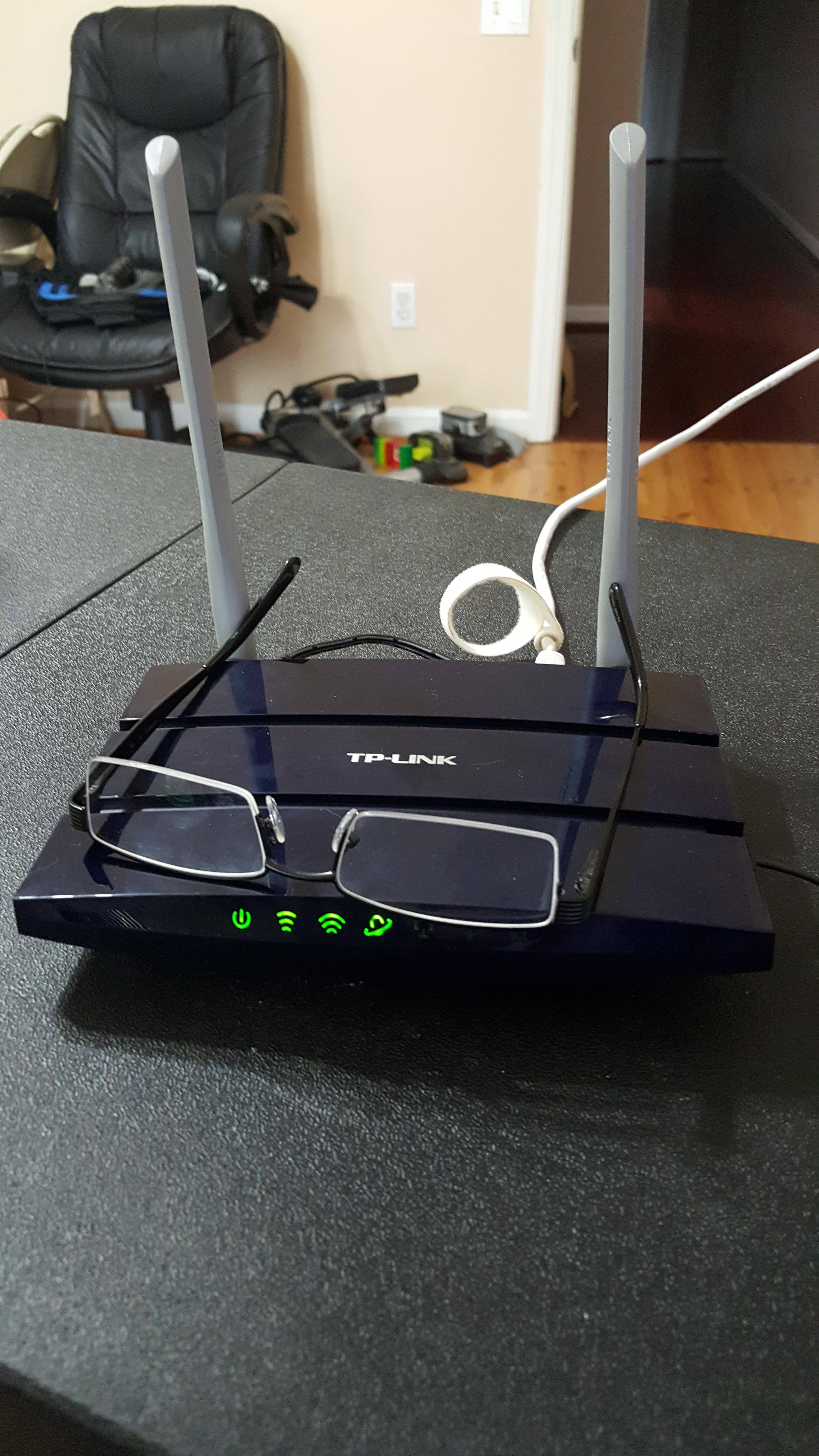 small router, click to load a larger version