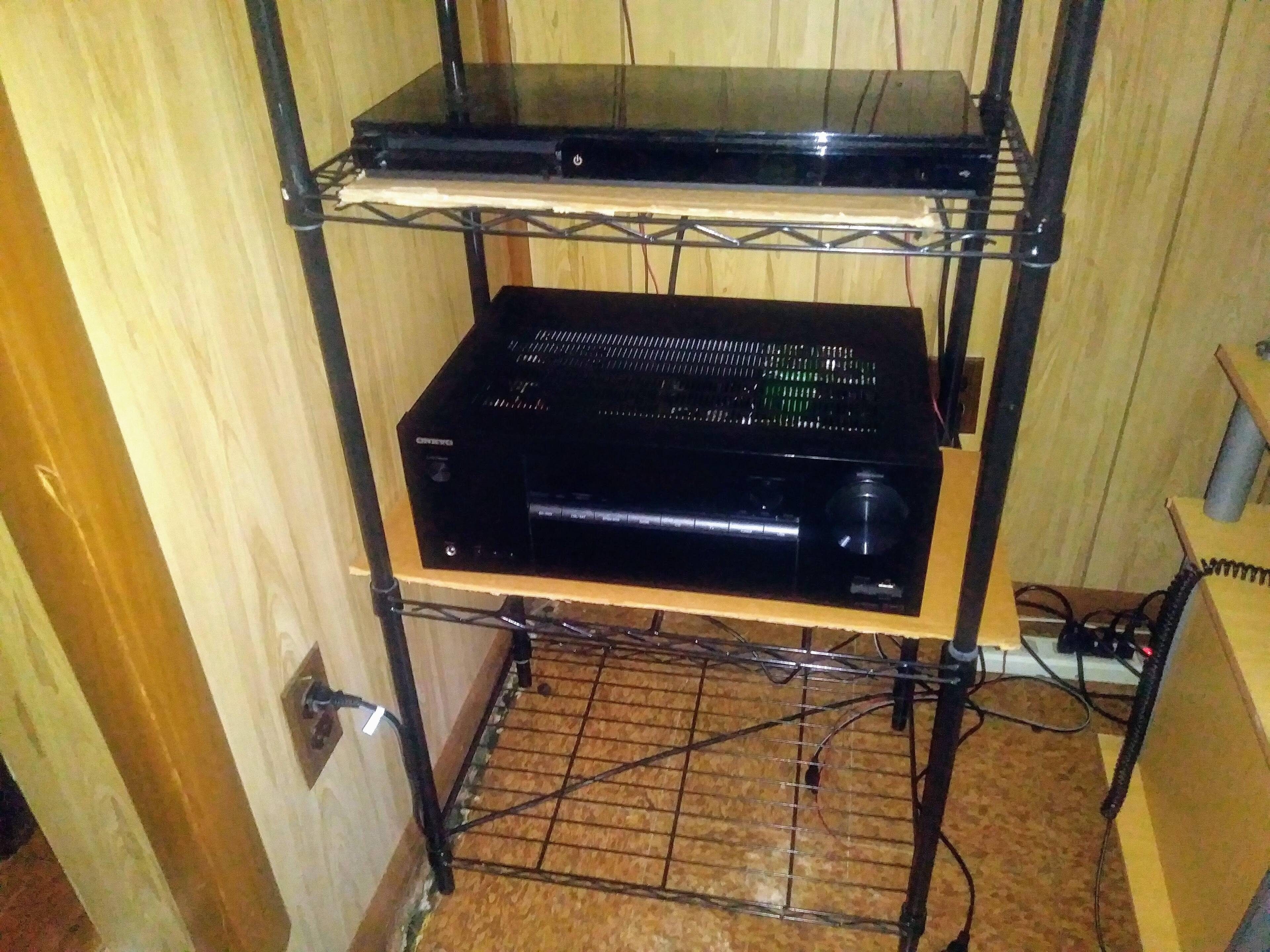 Great stereo receiver, click to load a larger version