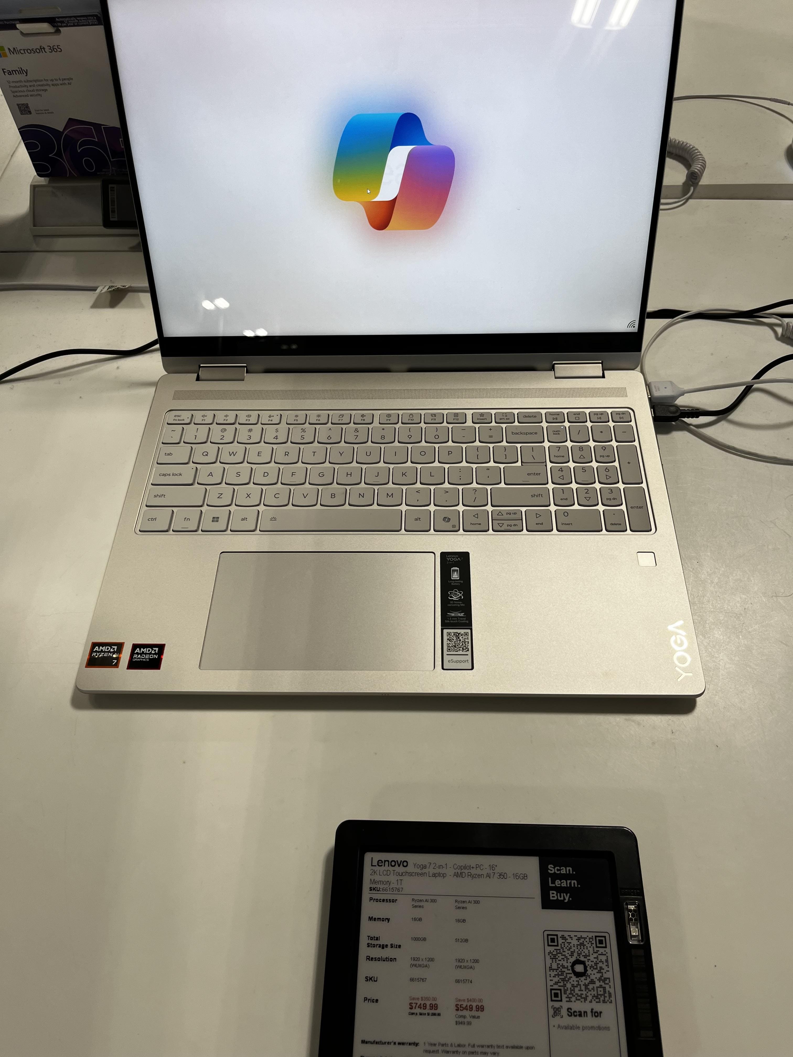 Lenovo Yoga 7 2 in 1 Copilot+ PC 16