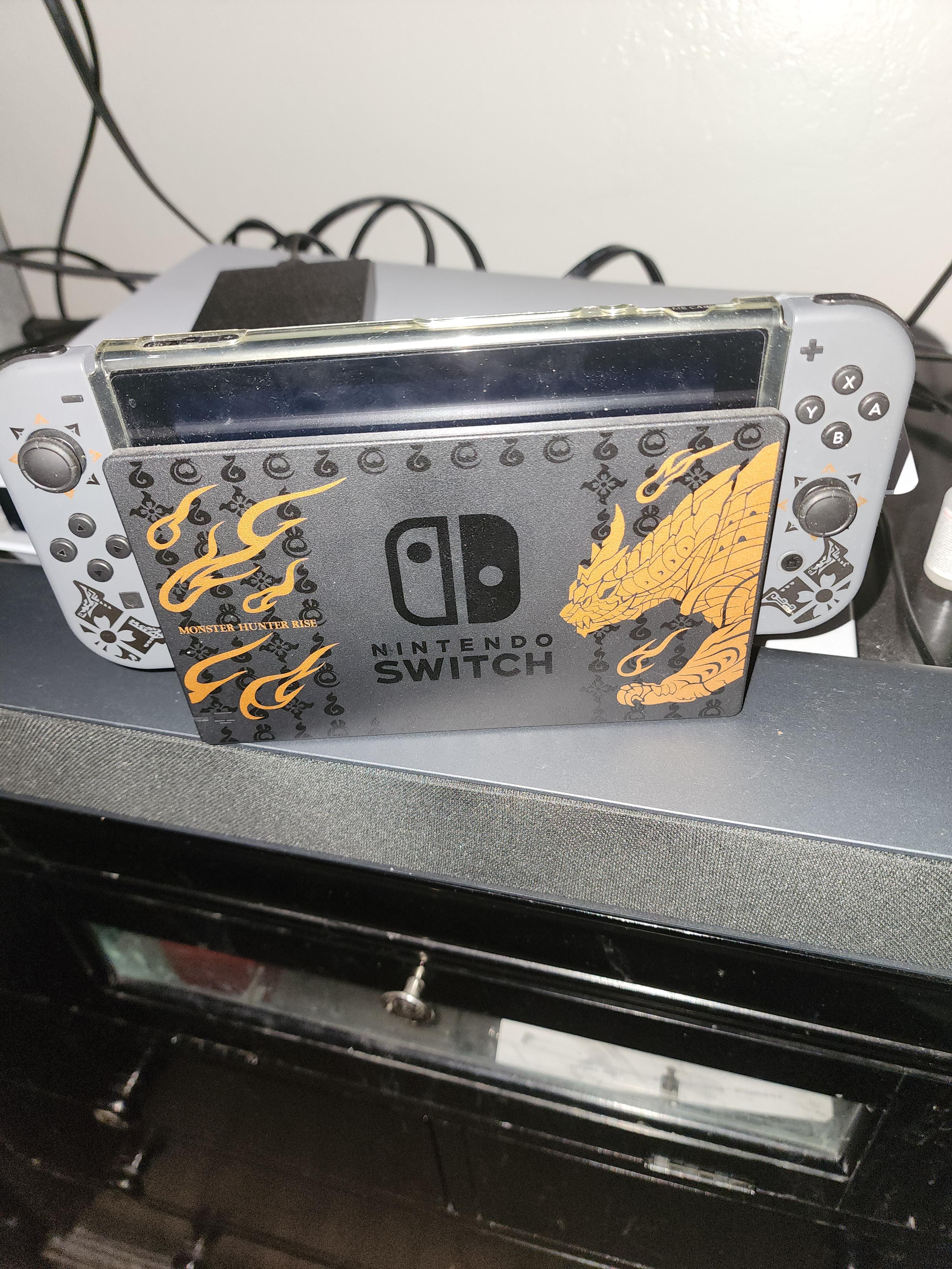 Switch MONSTER HUNTER RISE Deluxe Edition System Nintendo Switch