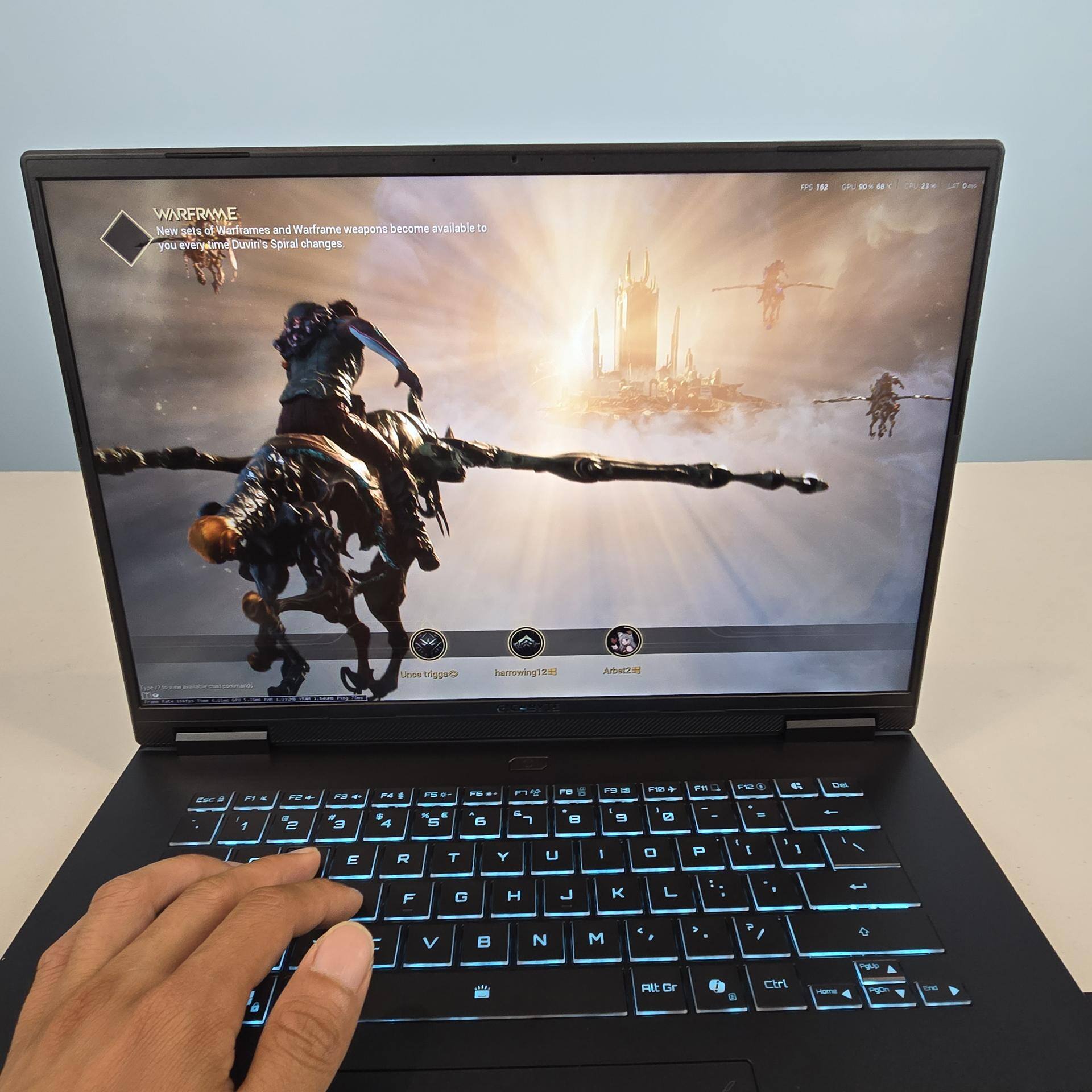 Screenshot while gaming: FPS 162, GPU Temp 68°C at 90% utilization, click to load a larger version