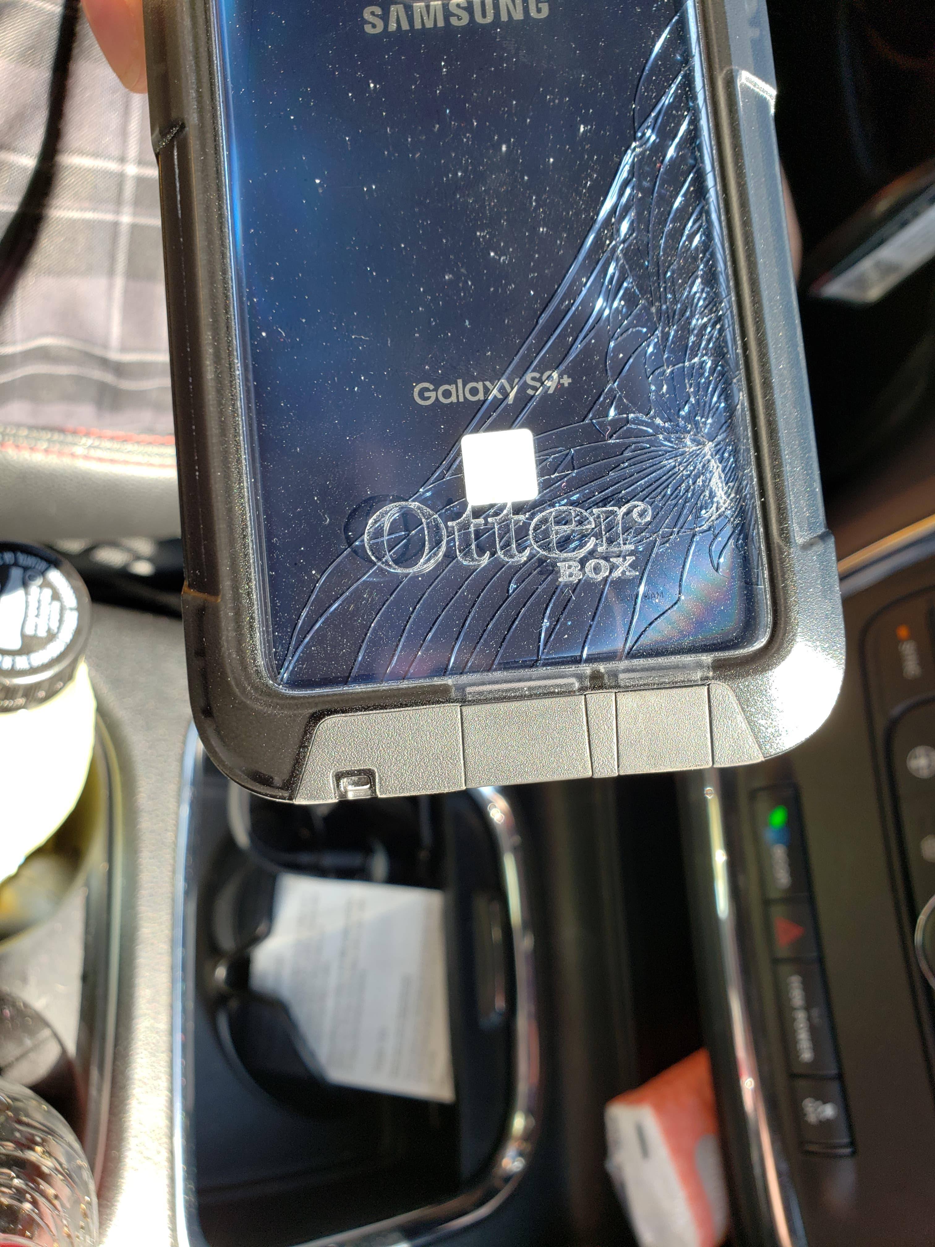 This is apparently what "added protection" can get you from Otterbox from a 2 foot drop!, click to load a larger version