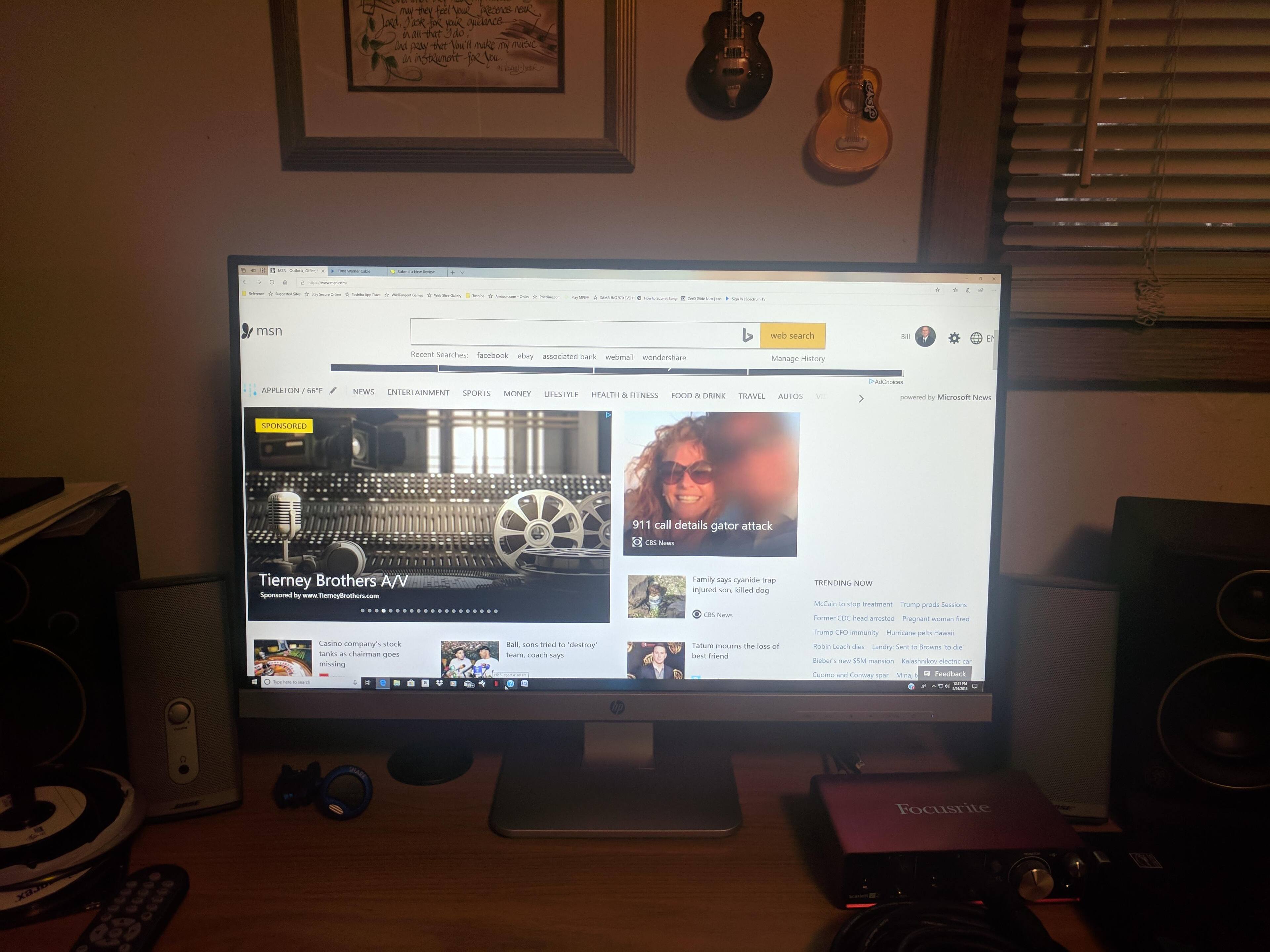 HP 27" Monitor, click to load a larger version