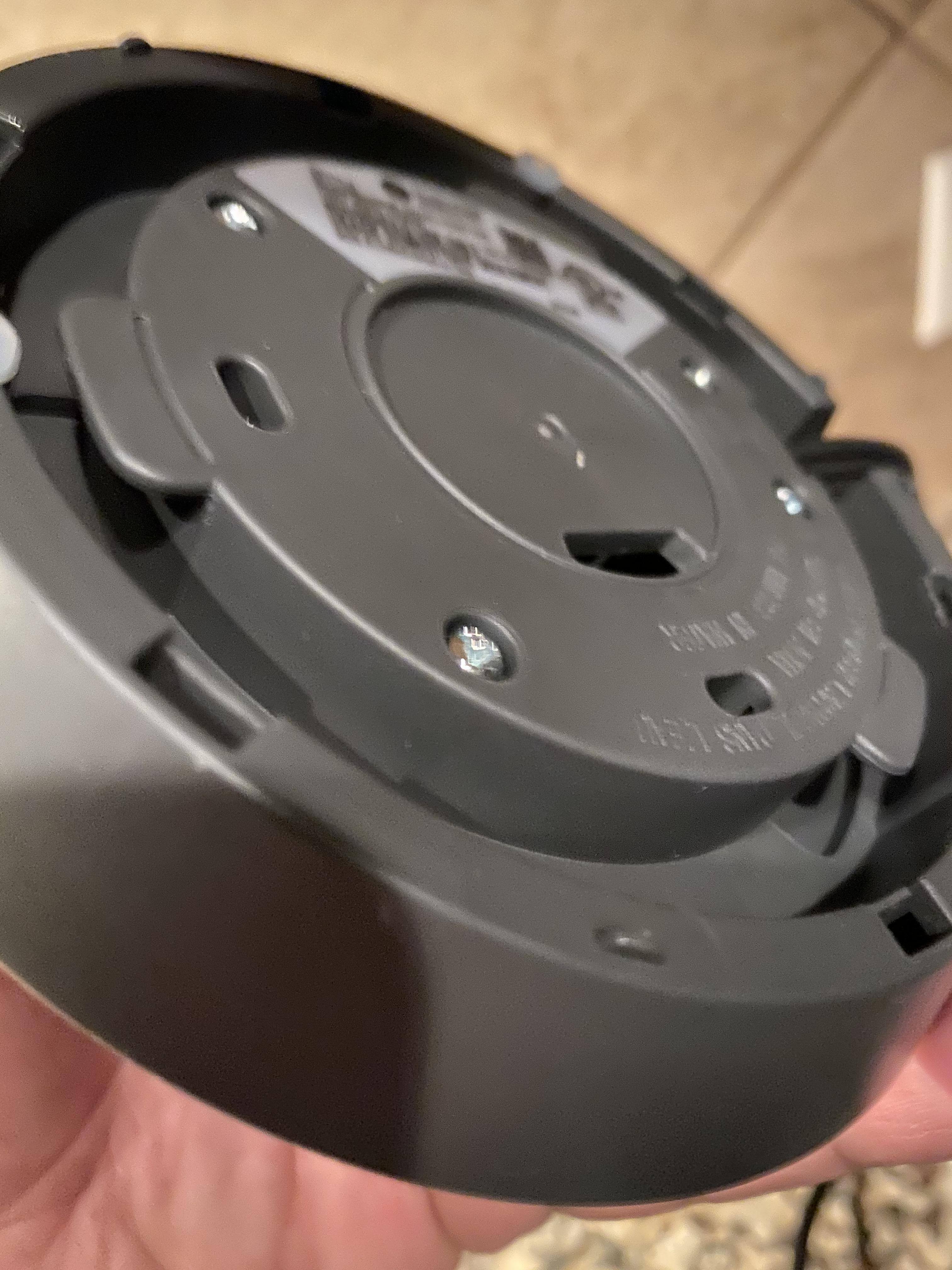 Bottom of base, click to load a larger version