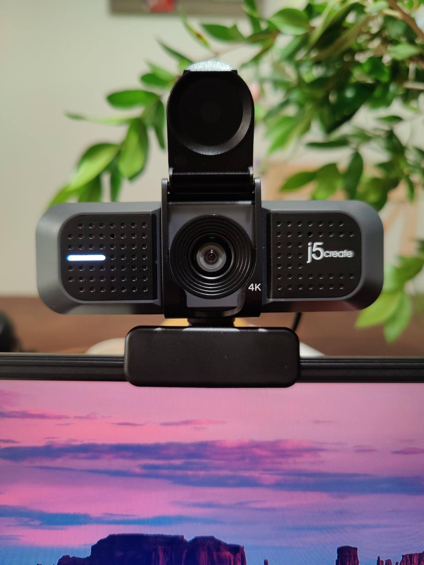 Mounted on laptop, click to load a larger version