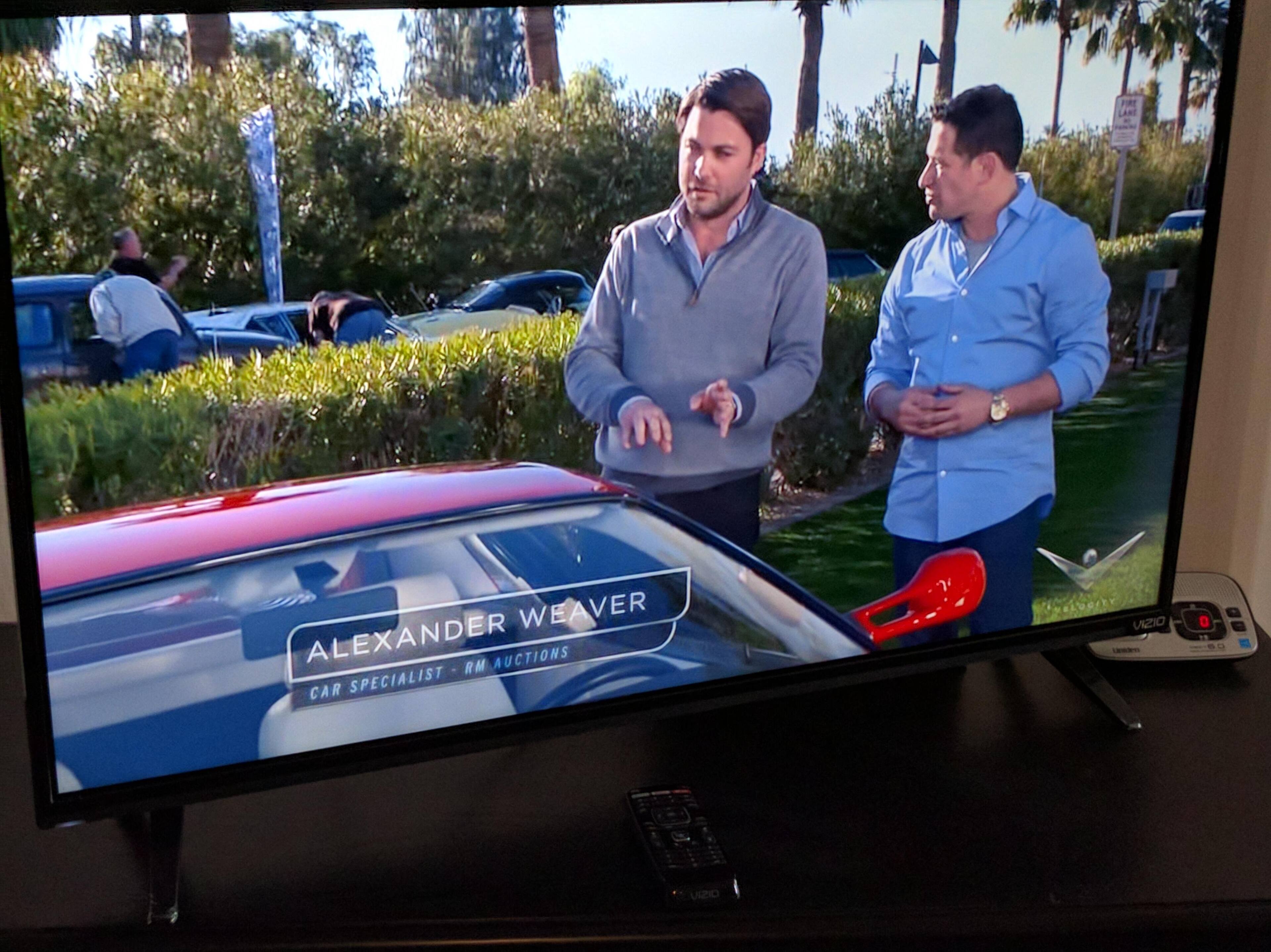 Great screen, awkward stand., click to load a larger version