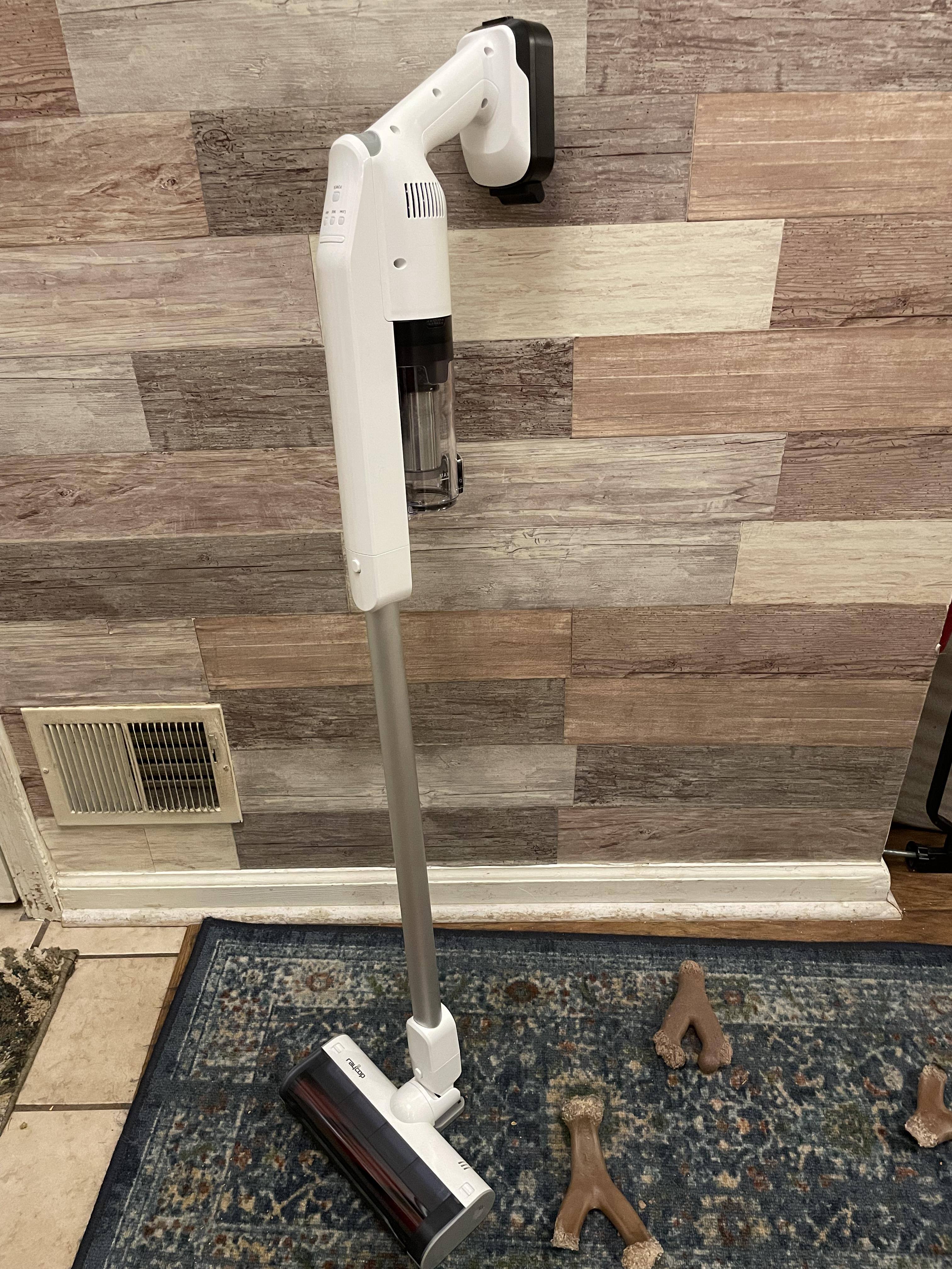 A compact stick vac with lots of suction, click to load a larger version