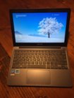 Asus Vivibook, click to load a larger version