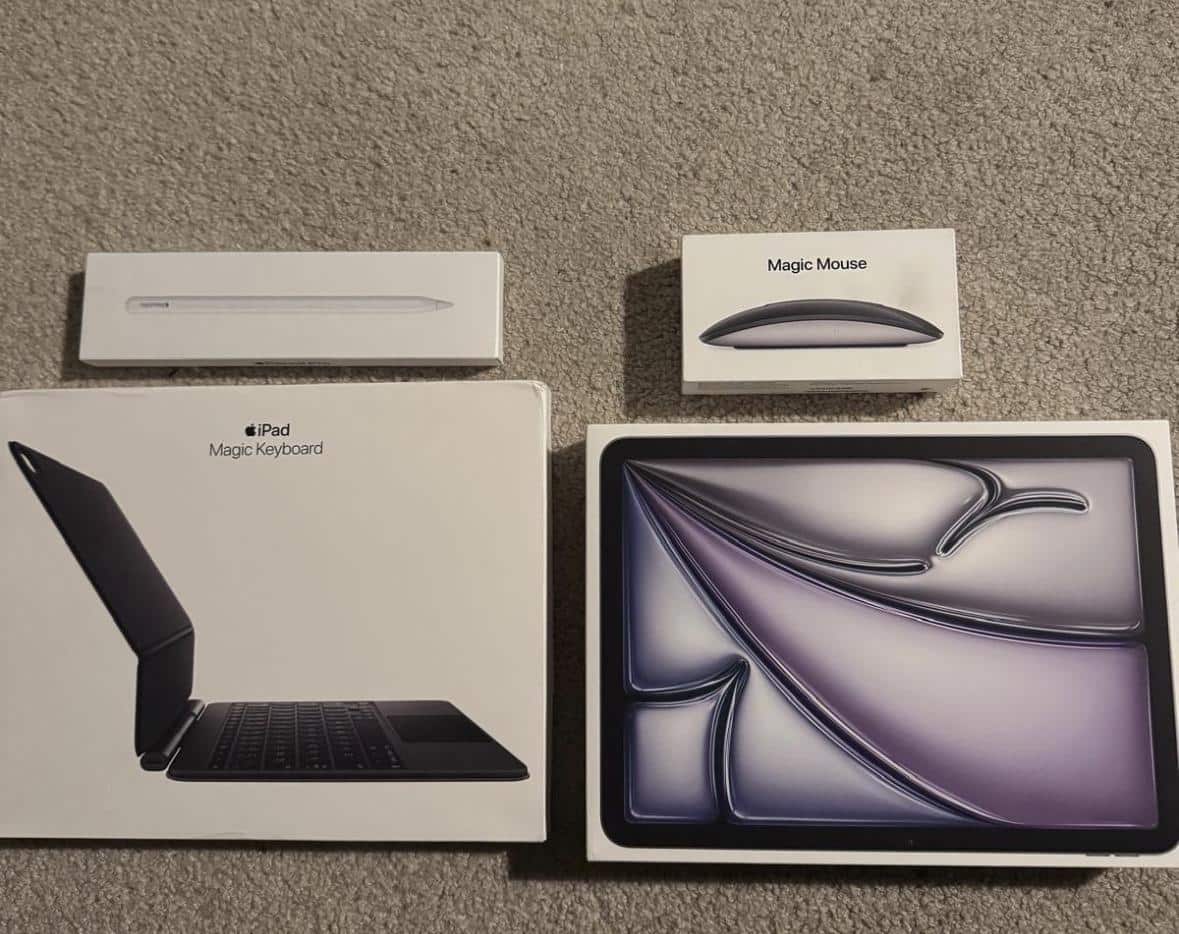 Apple 13 inch iPad Pro M5 chip Wi Fi 512GB with OLED Space Black