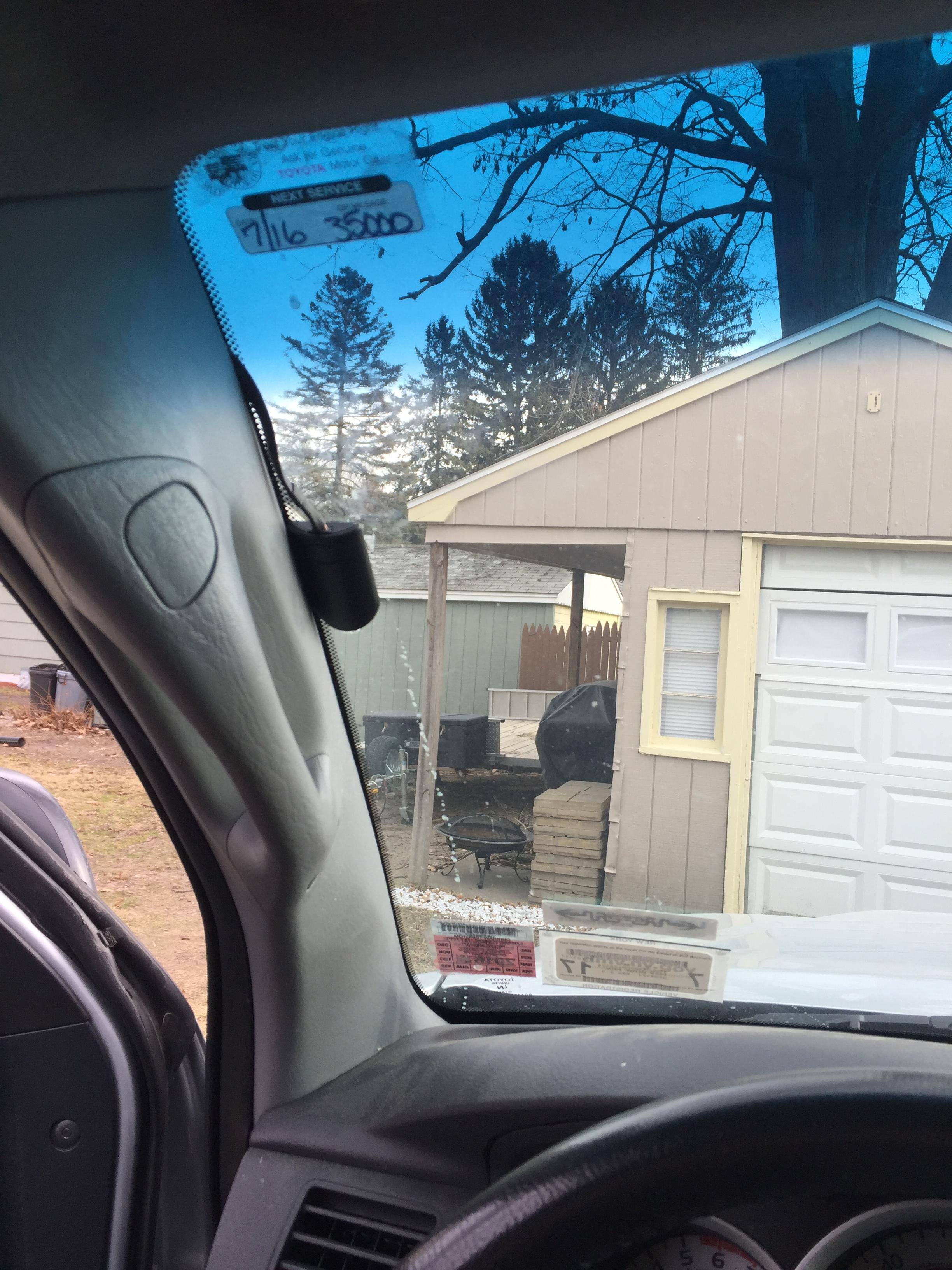 antenna mounted halfway up windsheld, click to load a larger version